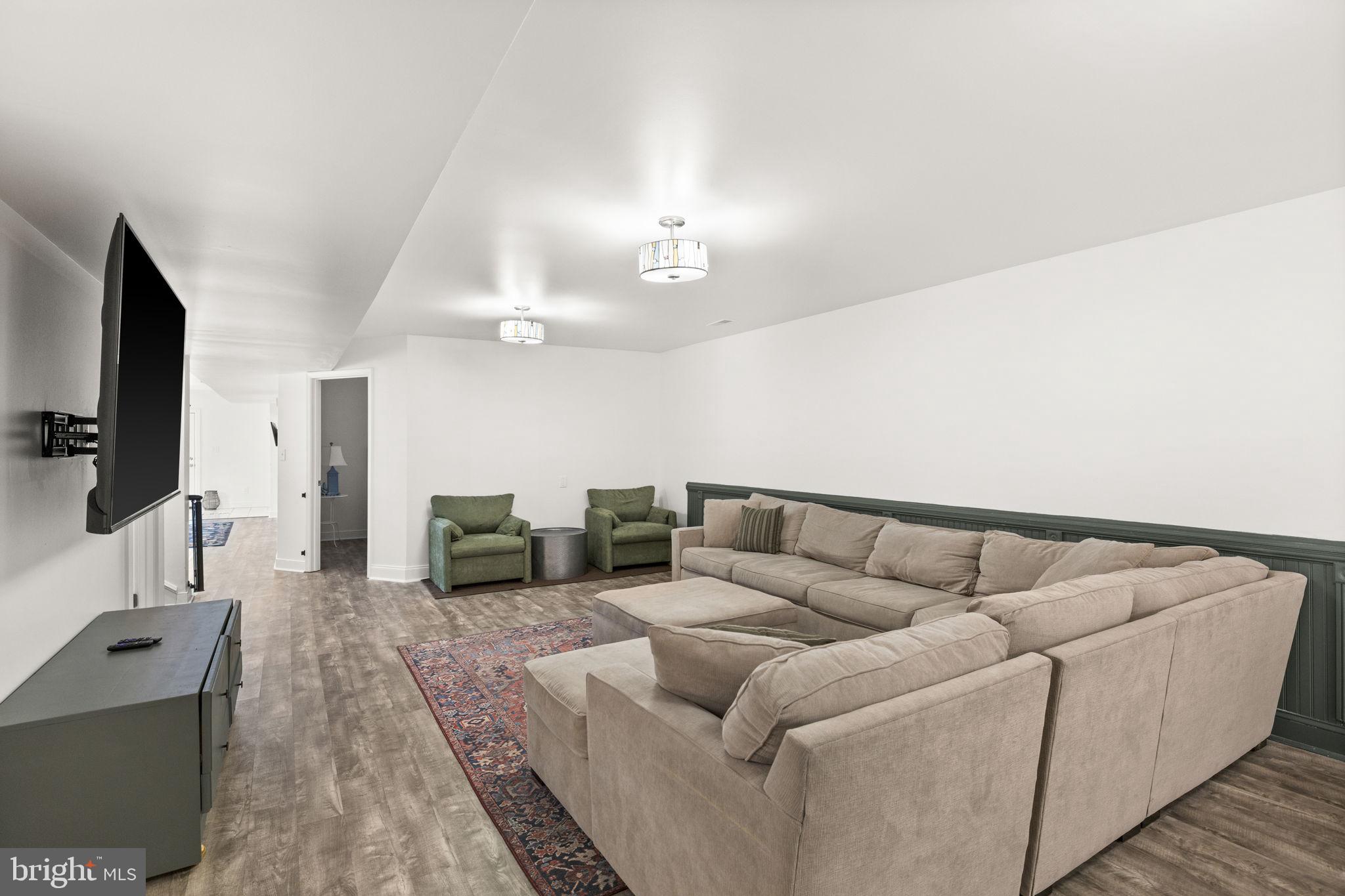 KELLYS LANDING - Residential