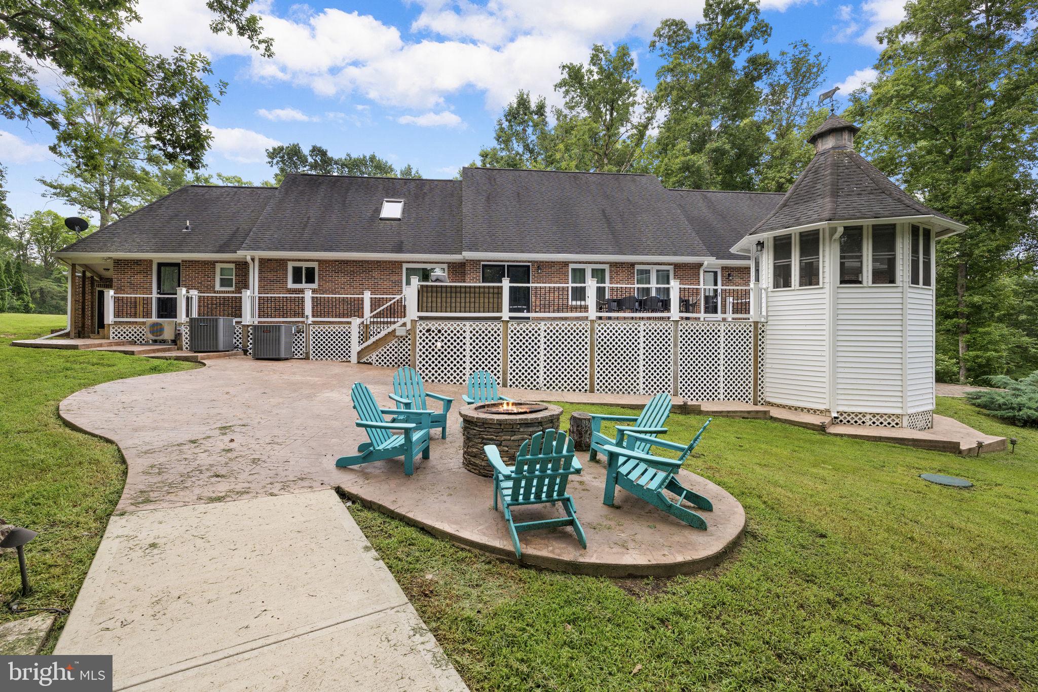 KELLYS LANDING - Residential