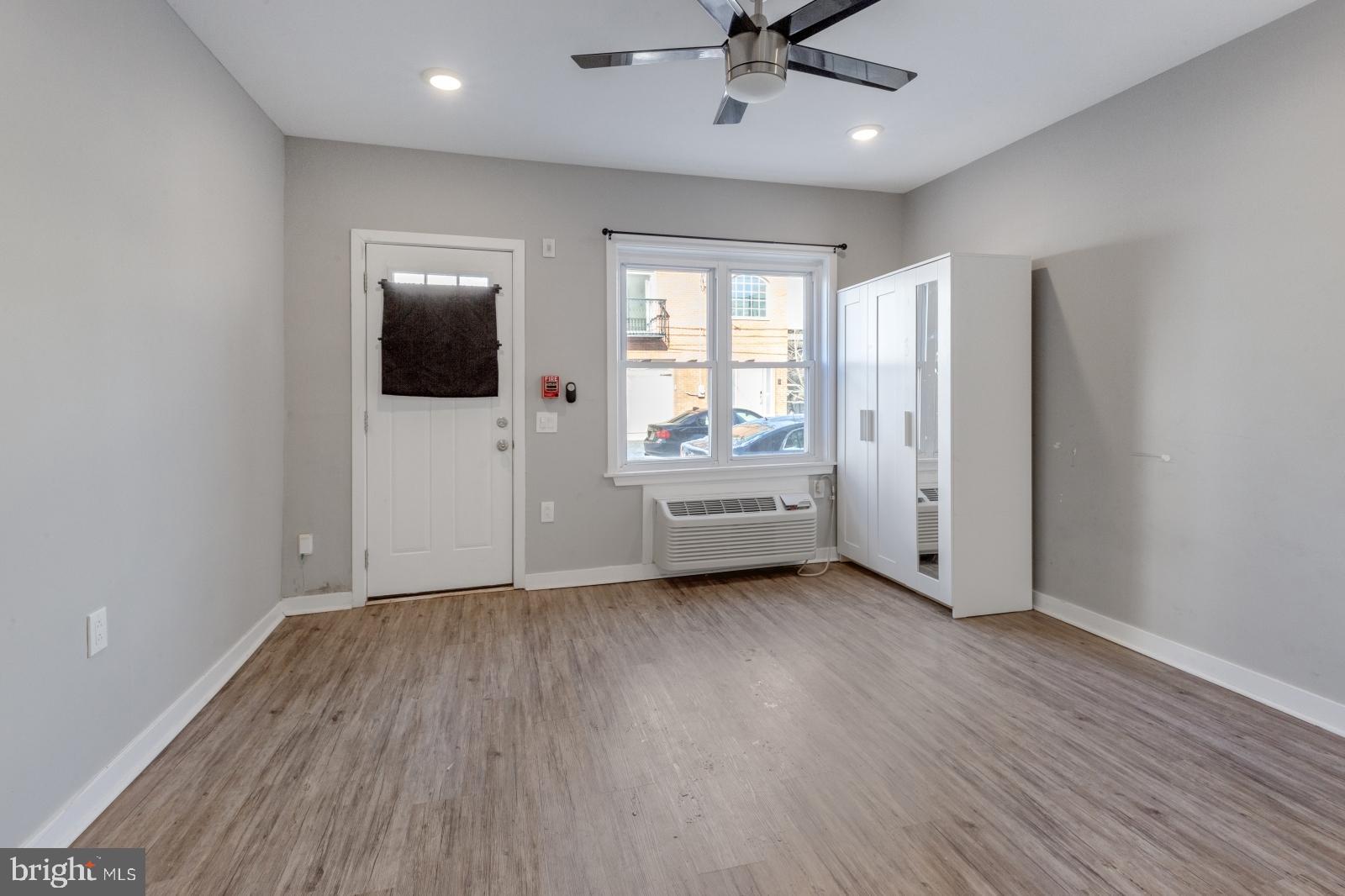 FISHTOWN - Residential Lease