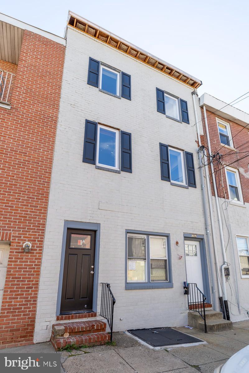 FISHTOWN - Residential Lease
