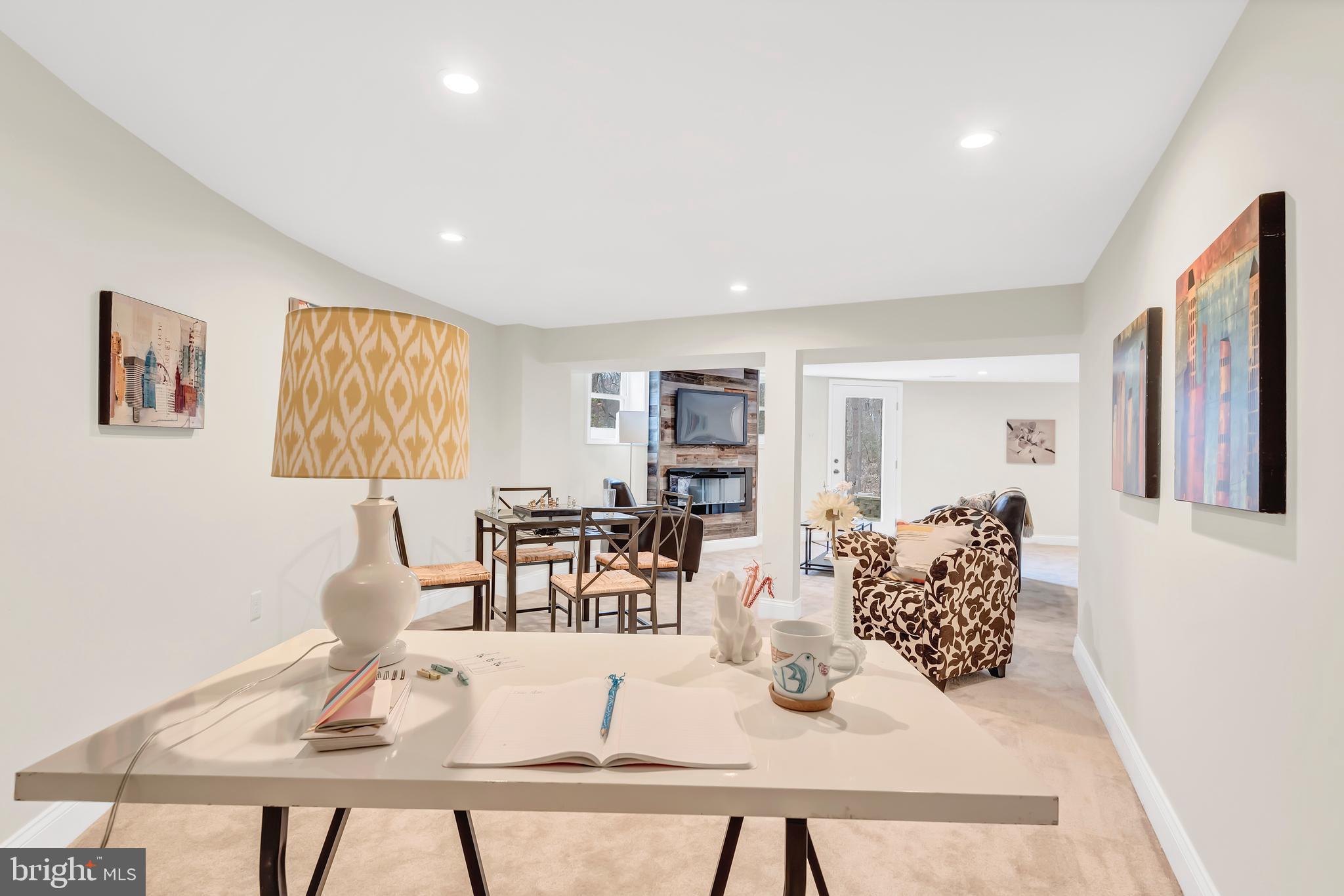 EATONS LANDING - Residential