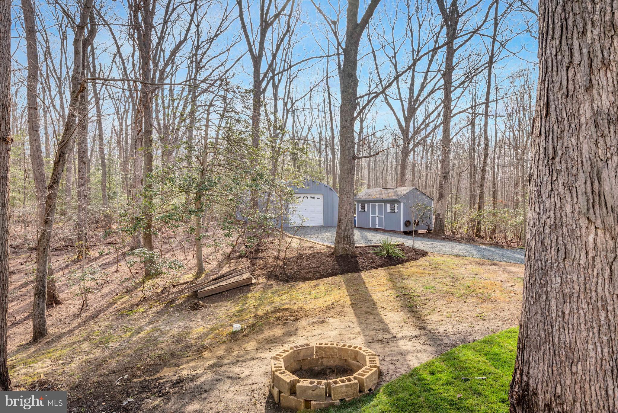 EATONS LANDING - Residential