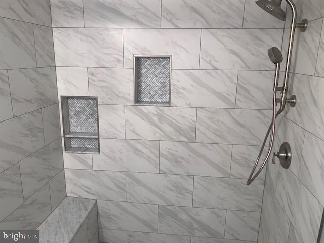 EATONS LANDING - Residential