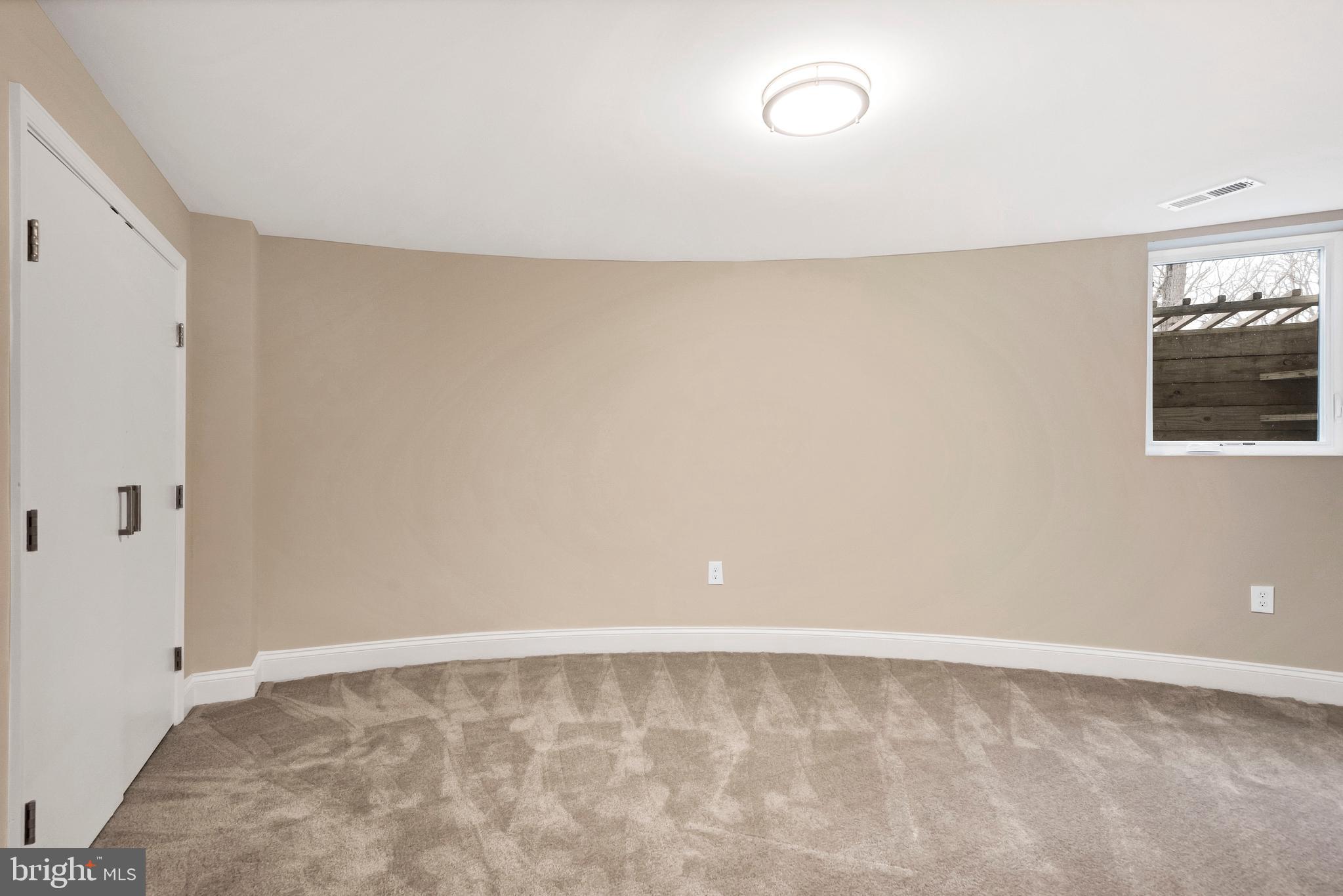 EATONS LANDING - Residential