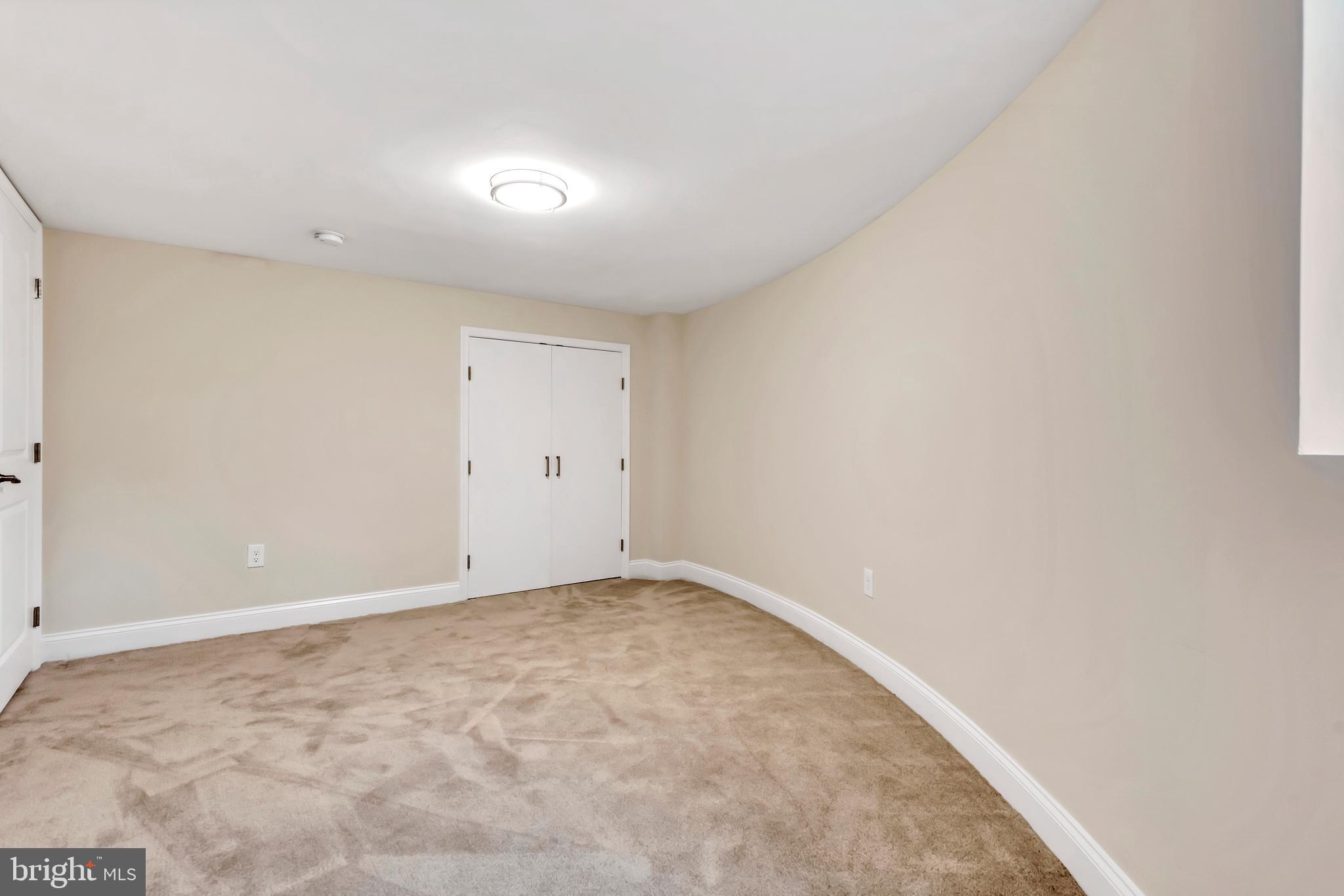 EATONS LANDING - Residential