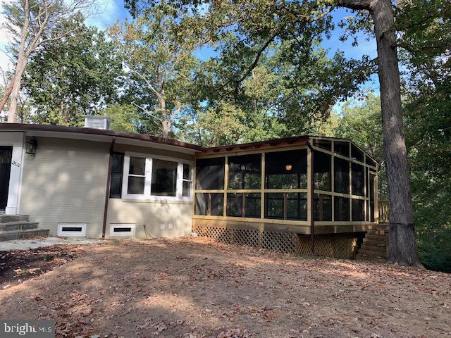 EATONS LANDING - Residential