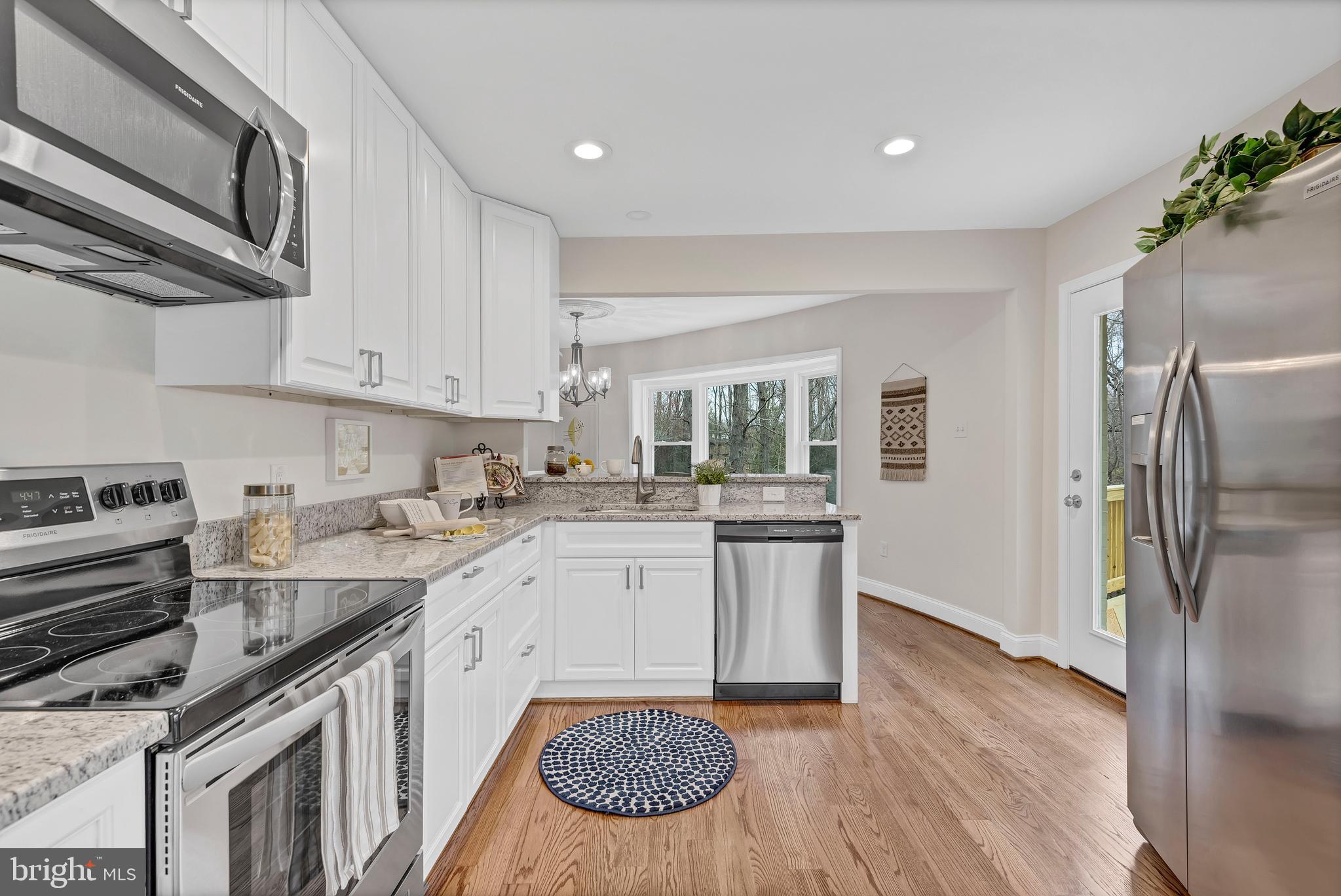 EATONS LANDING - Residential