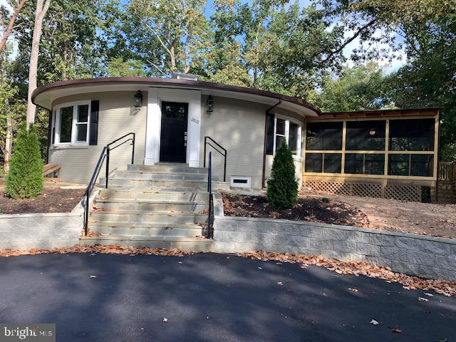 EATONS LANDING - Residential