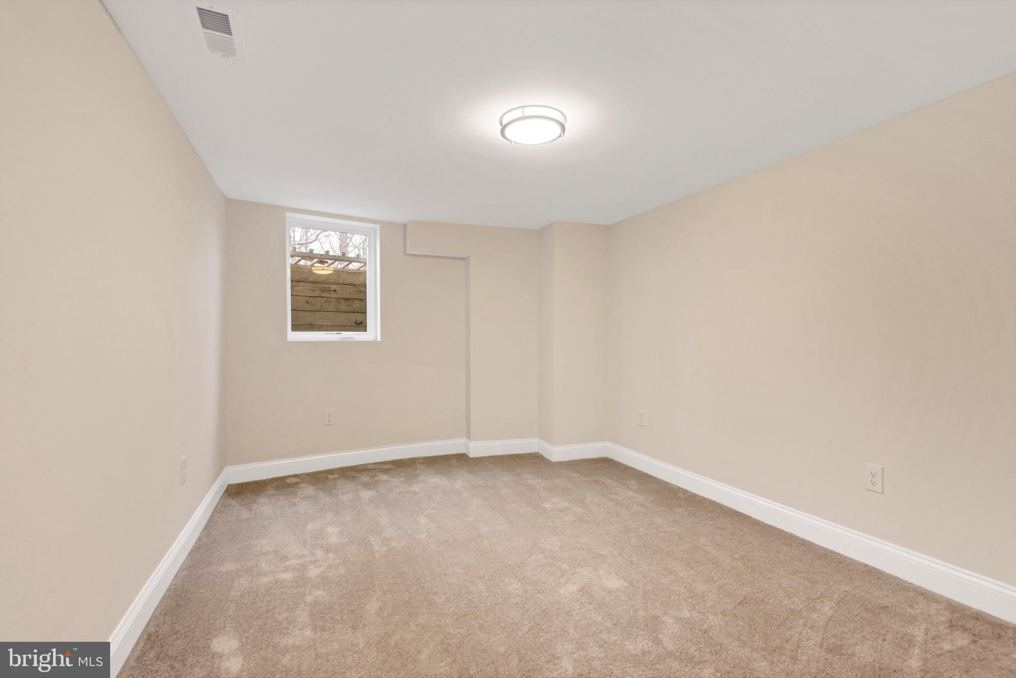 EATONS LANDING - Residential