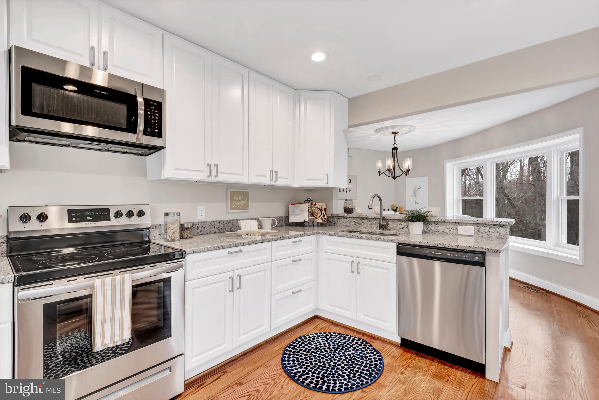 EATONS LANDING - Residential