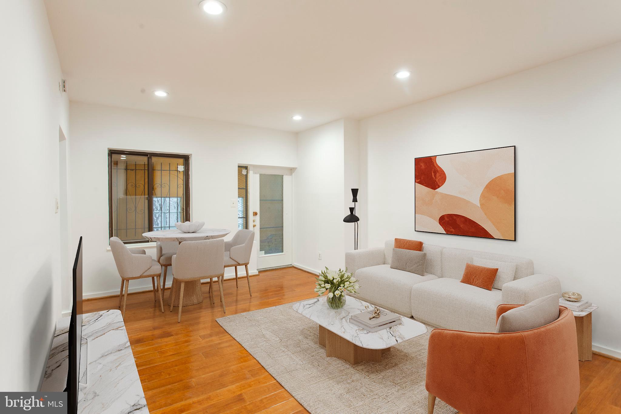 WASHINGTON SQ WEST - Residential