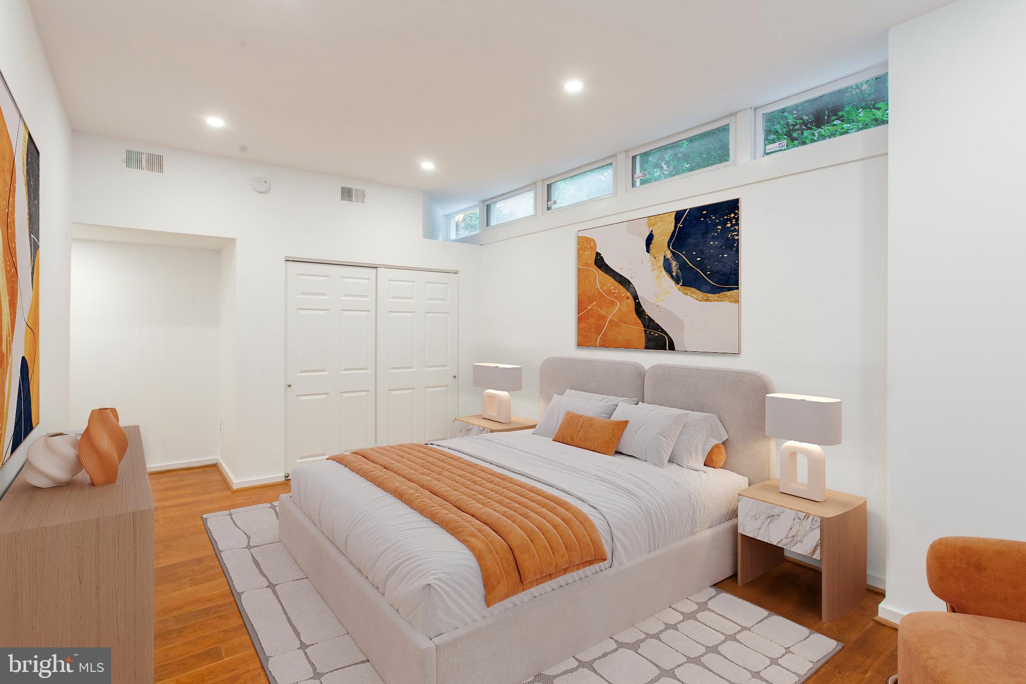 WASHINGTON SQ WEST - Residential