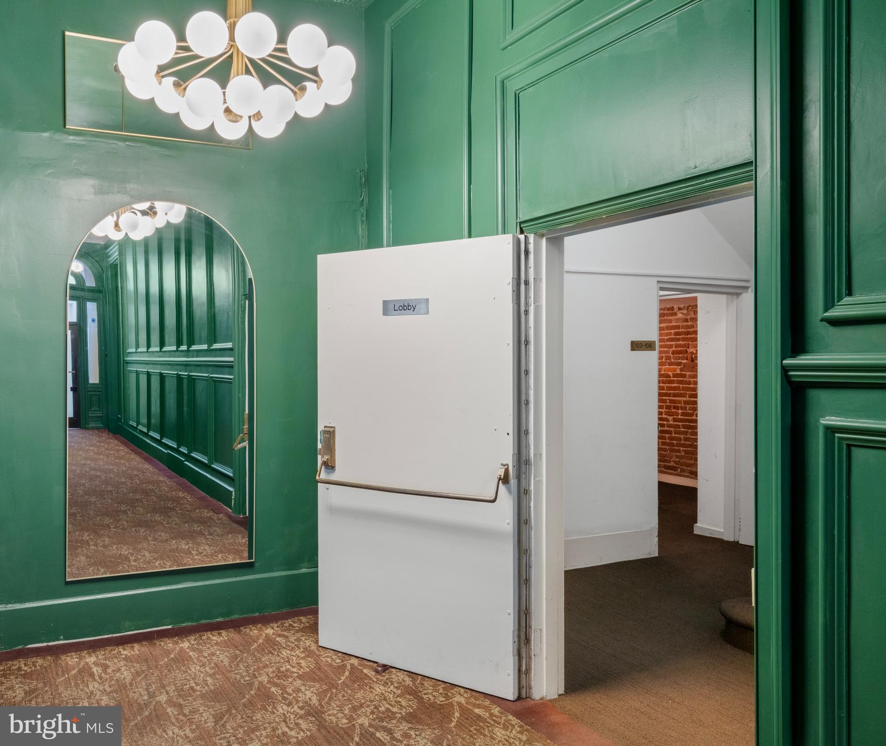 WASHINGTON SQ WEST - Residential