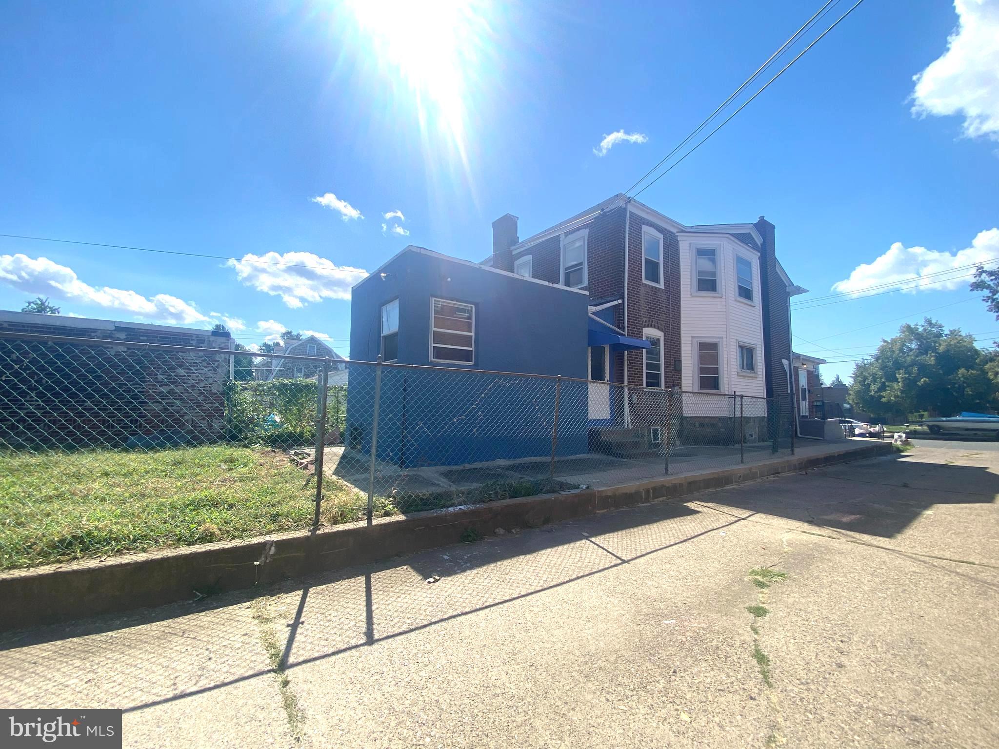 CASTOR GARDENS - Residential