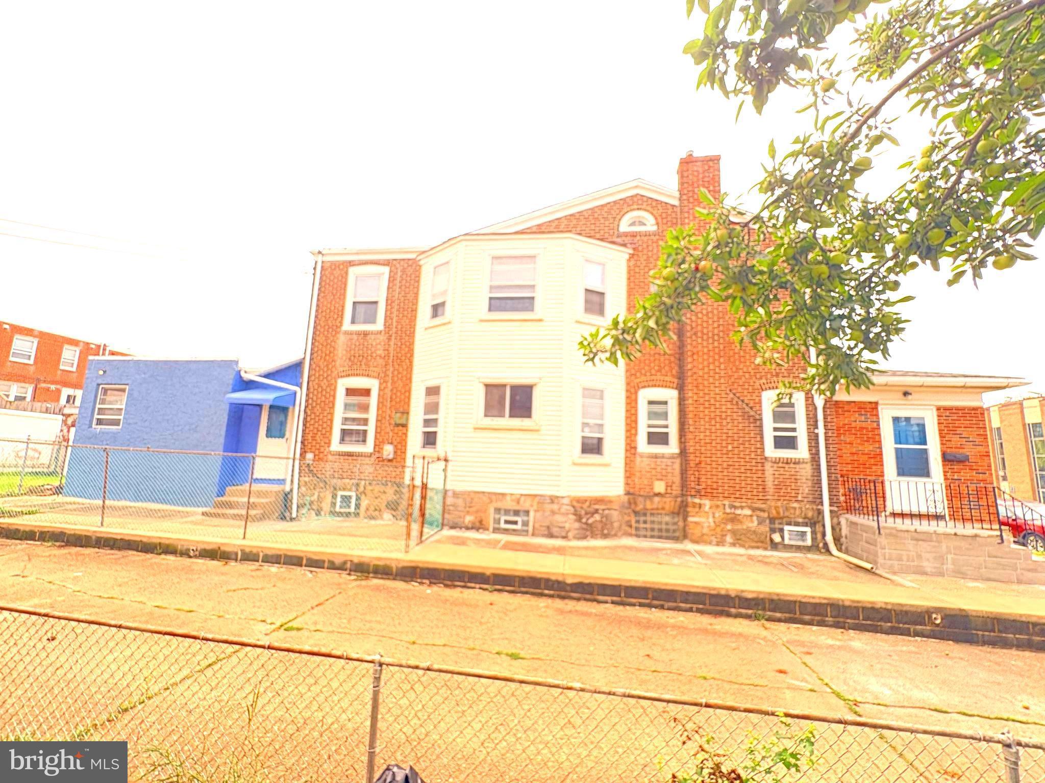 CASTOR GARDENS - Residential