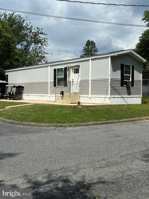 LINCOLN VILLAGE MHP - Residential