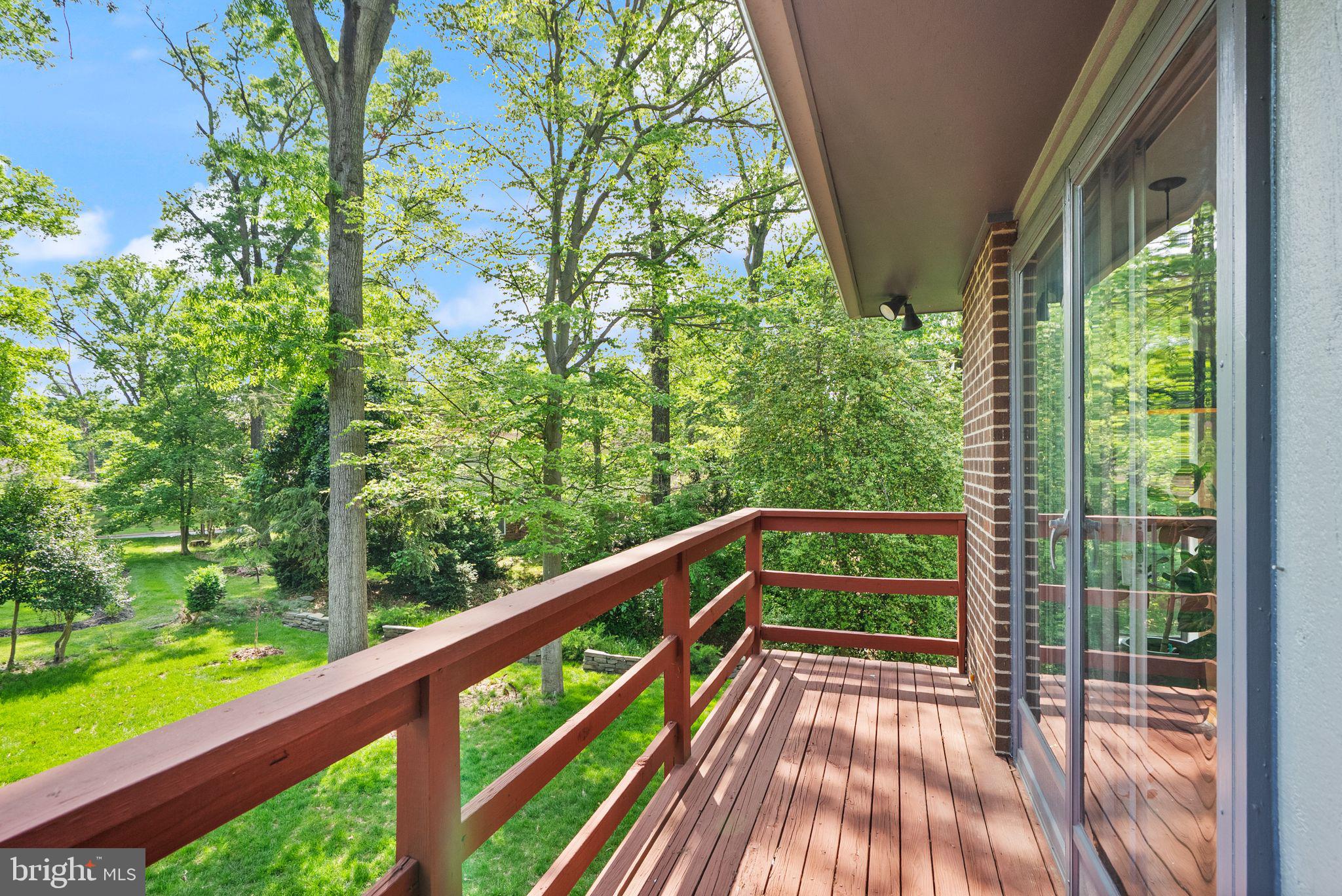 TANTALLON ON THE POTOMAC - Residential