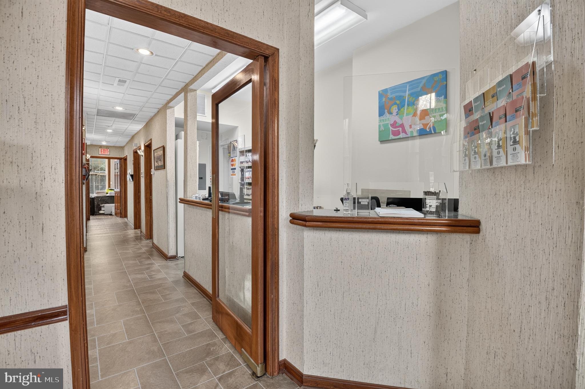 VAN NESS - Residential Income