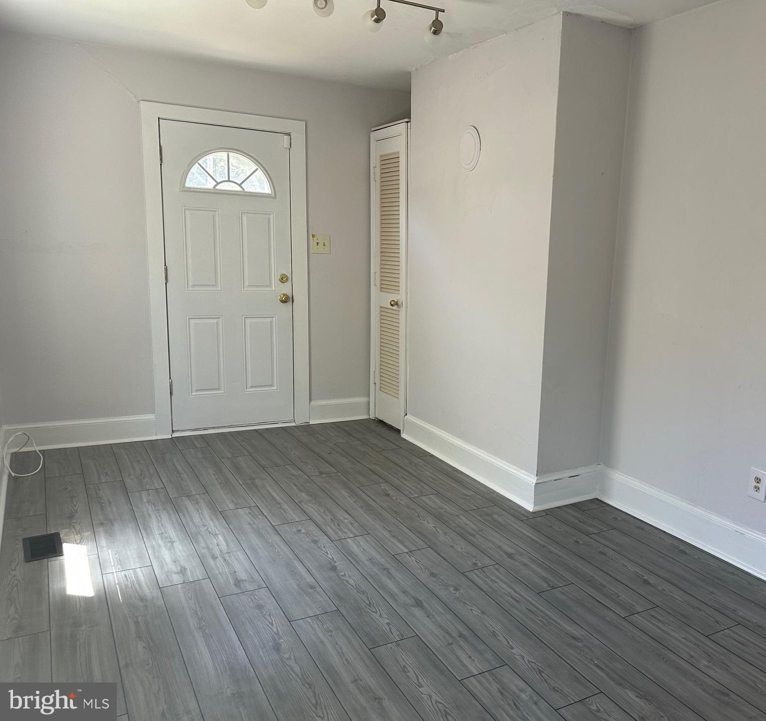 WARREN COUNTY - Residential