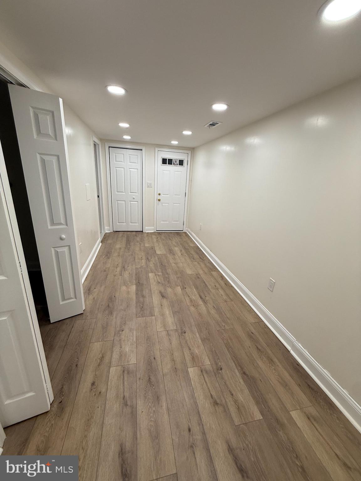 BIDDLE STREET - Residential