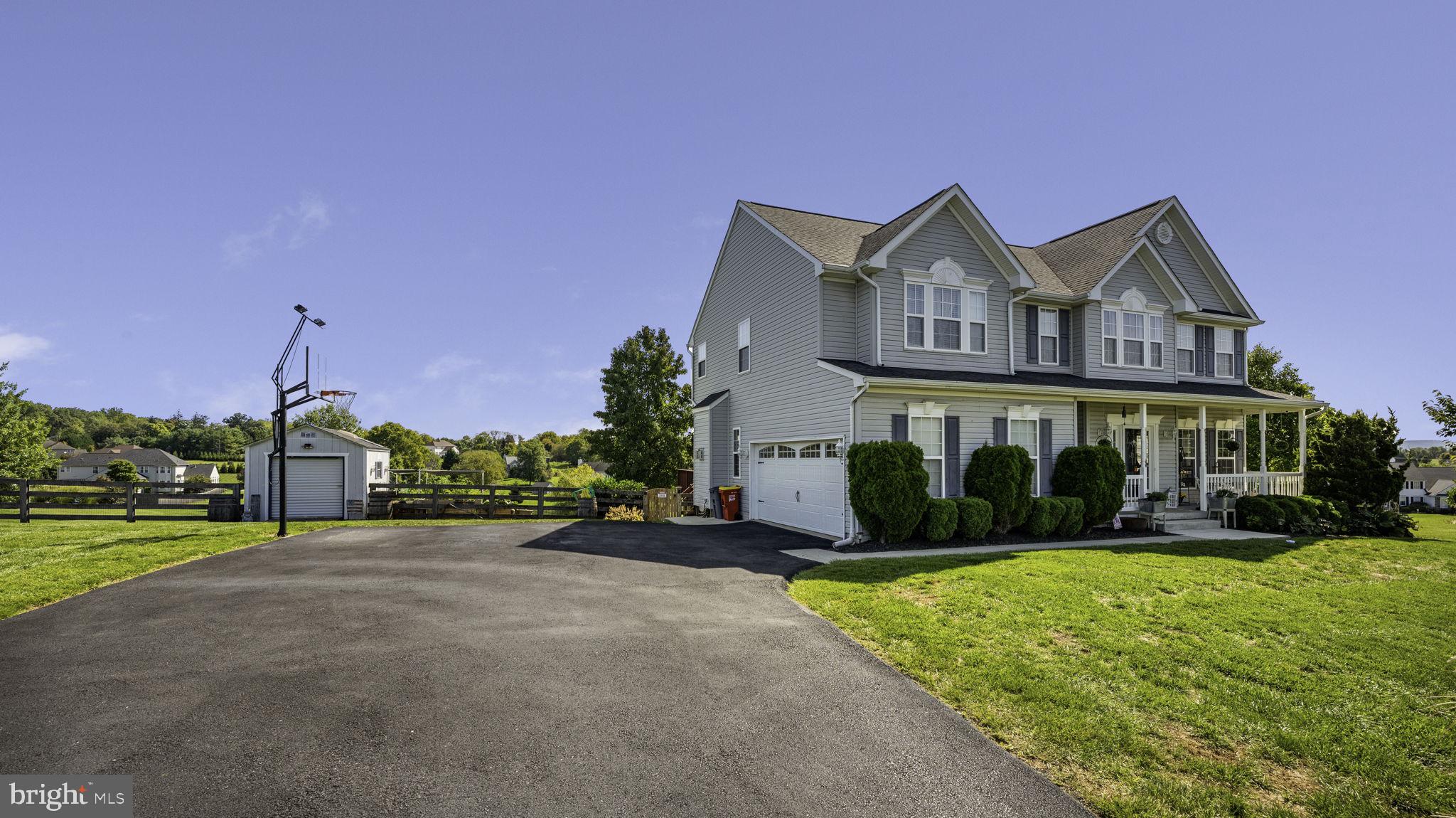 SPRUCE HILL ESTATES - Residential