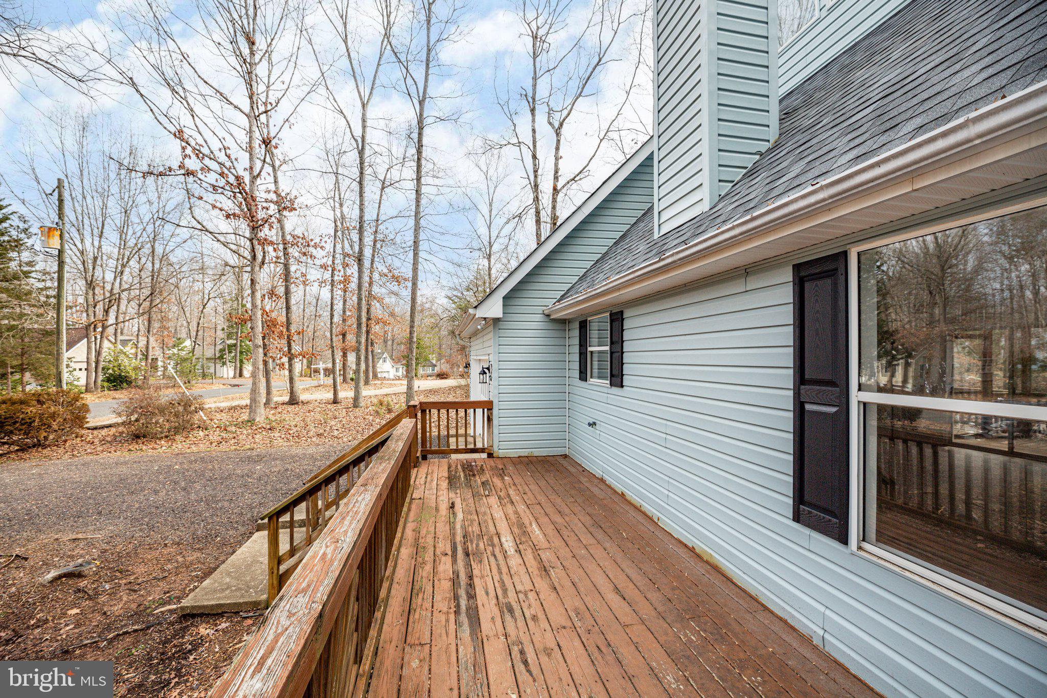 LAKE OF THE WOODS - Residential