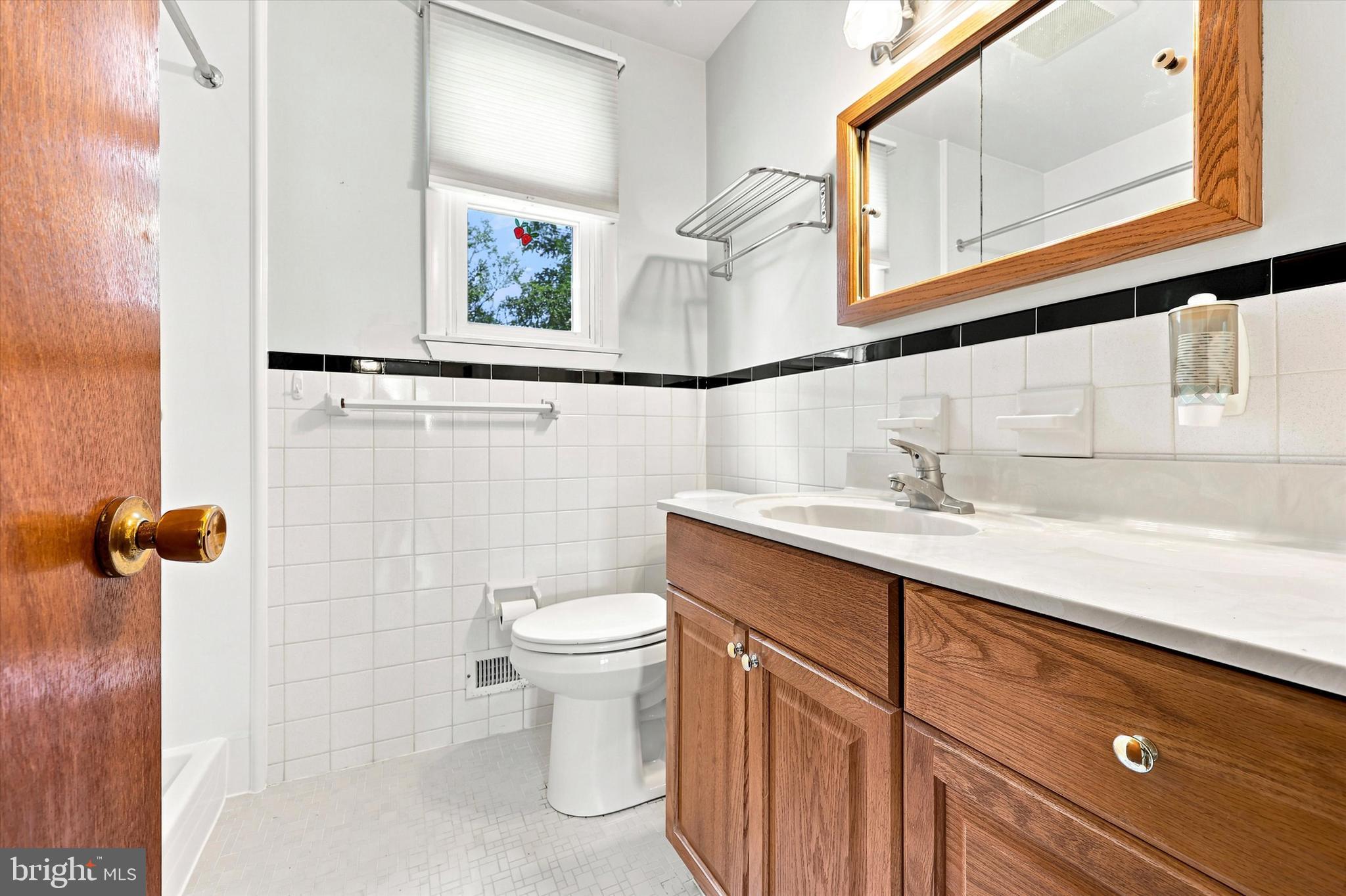 BROOKDALE GDNS - Residential