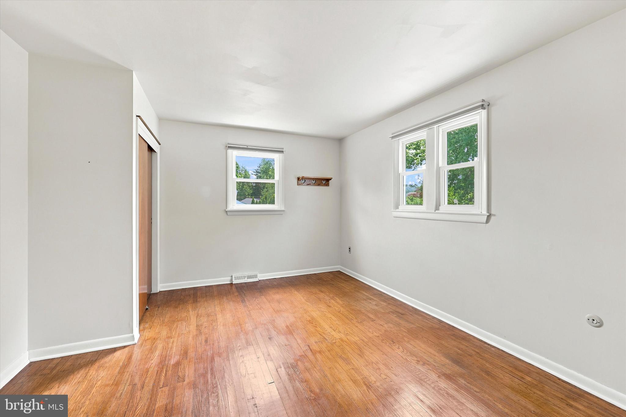 BROOKDALE GDNS - Residential