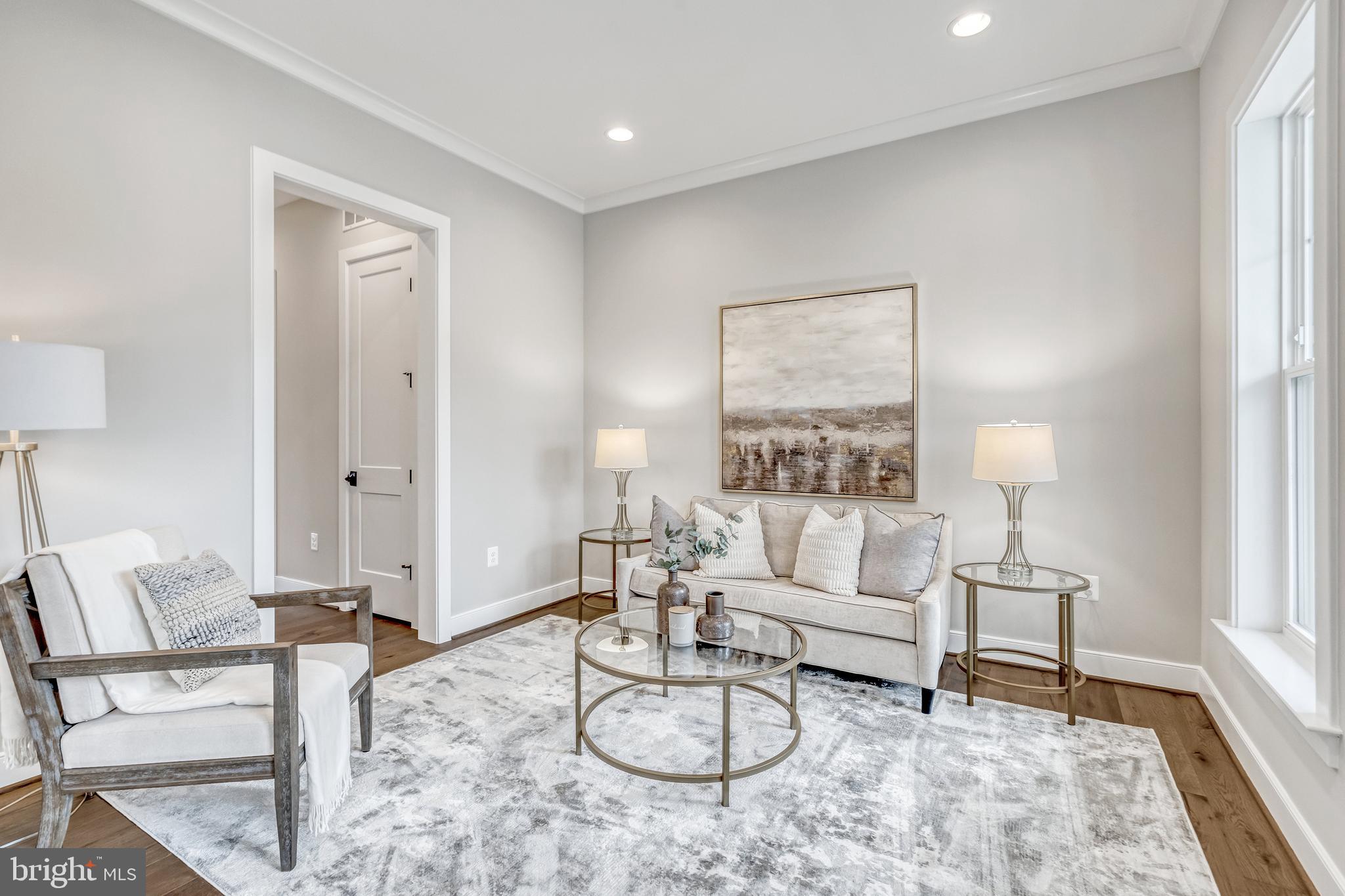 PIMMIT HILLS - Residential
