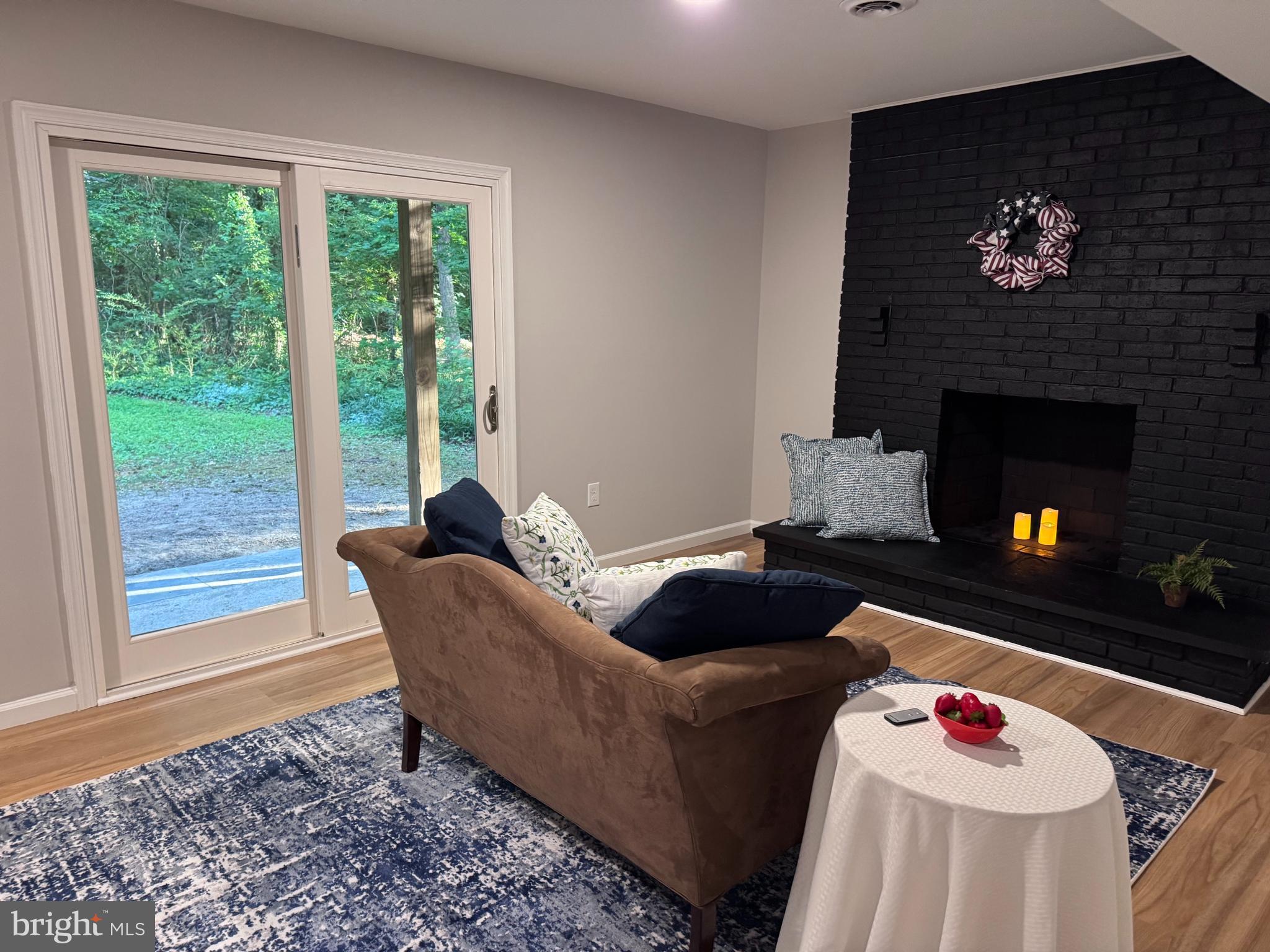 DRUM POINT - Residential