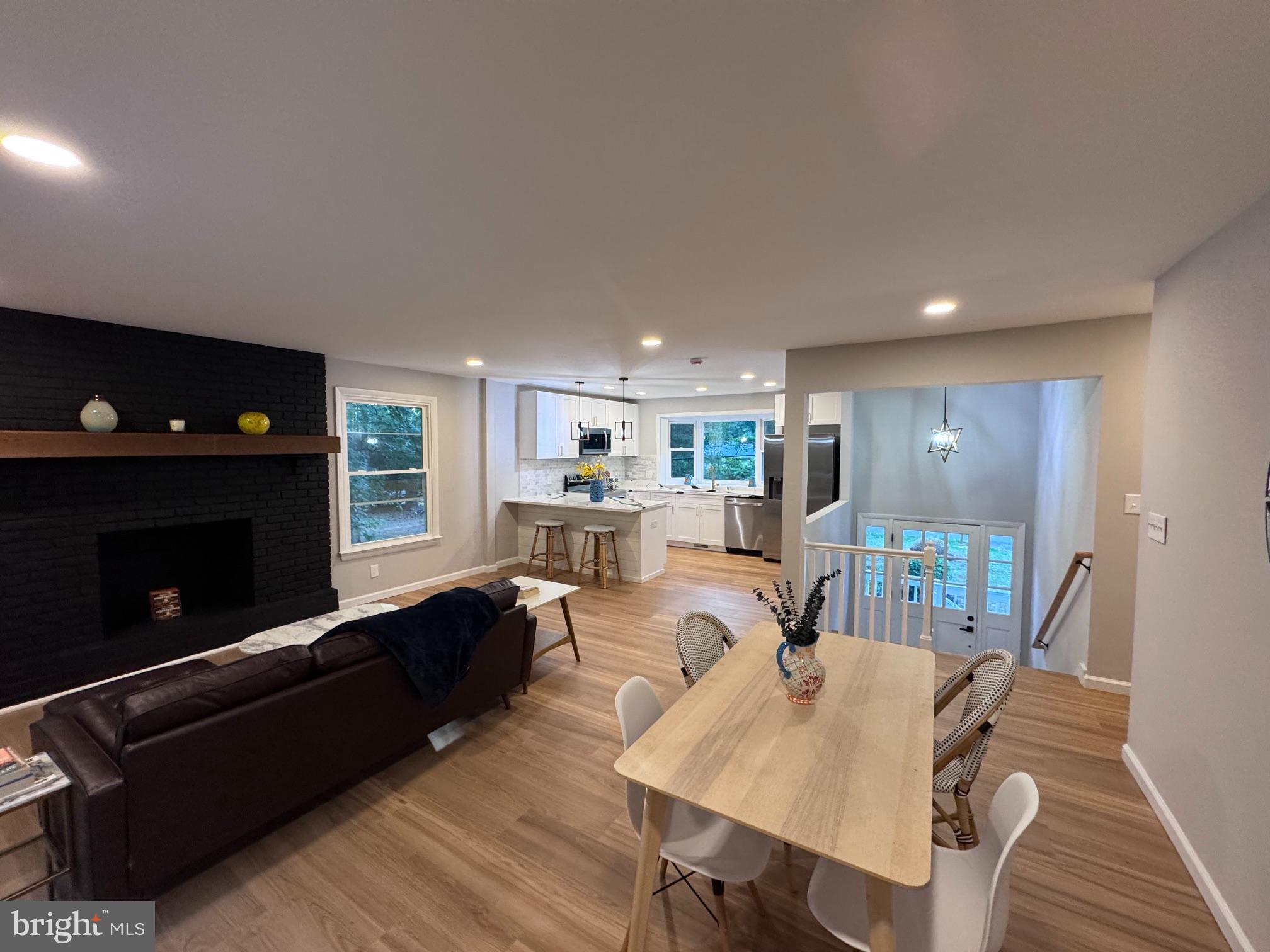 DRUM POINT - Residential