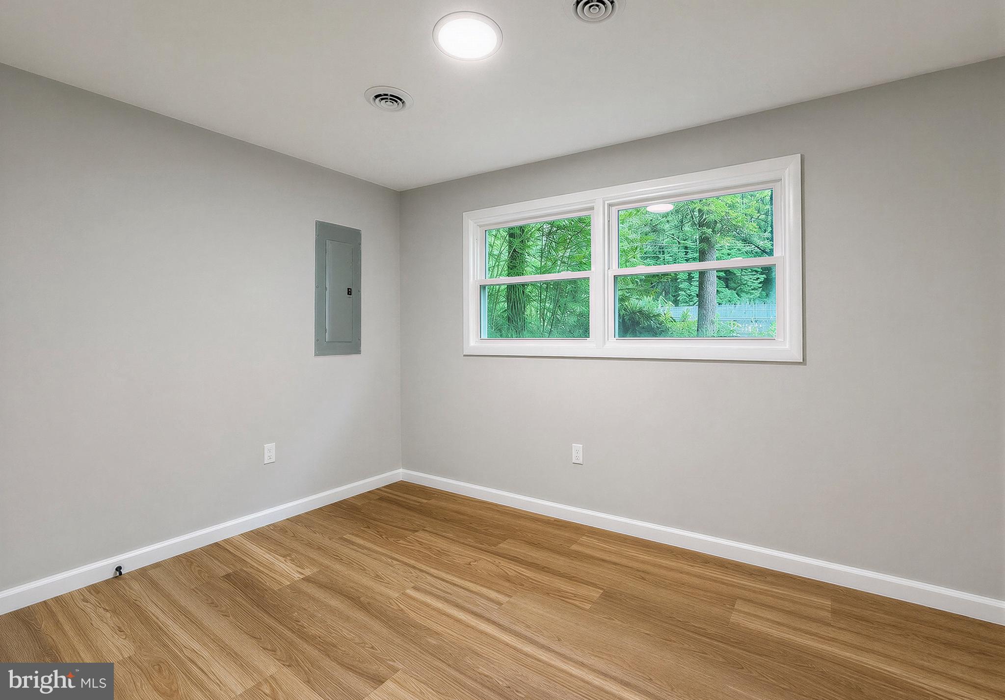 DRUM POINT - Residential