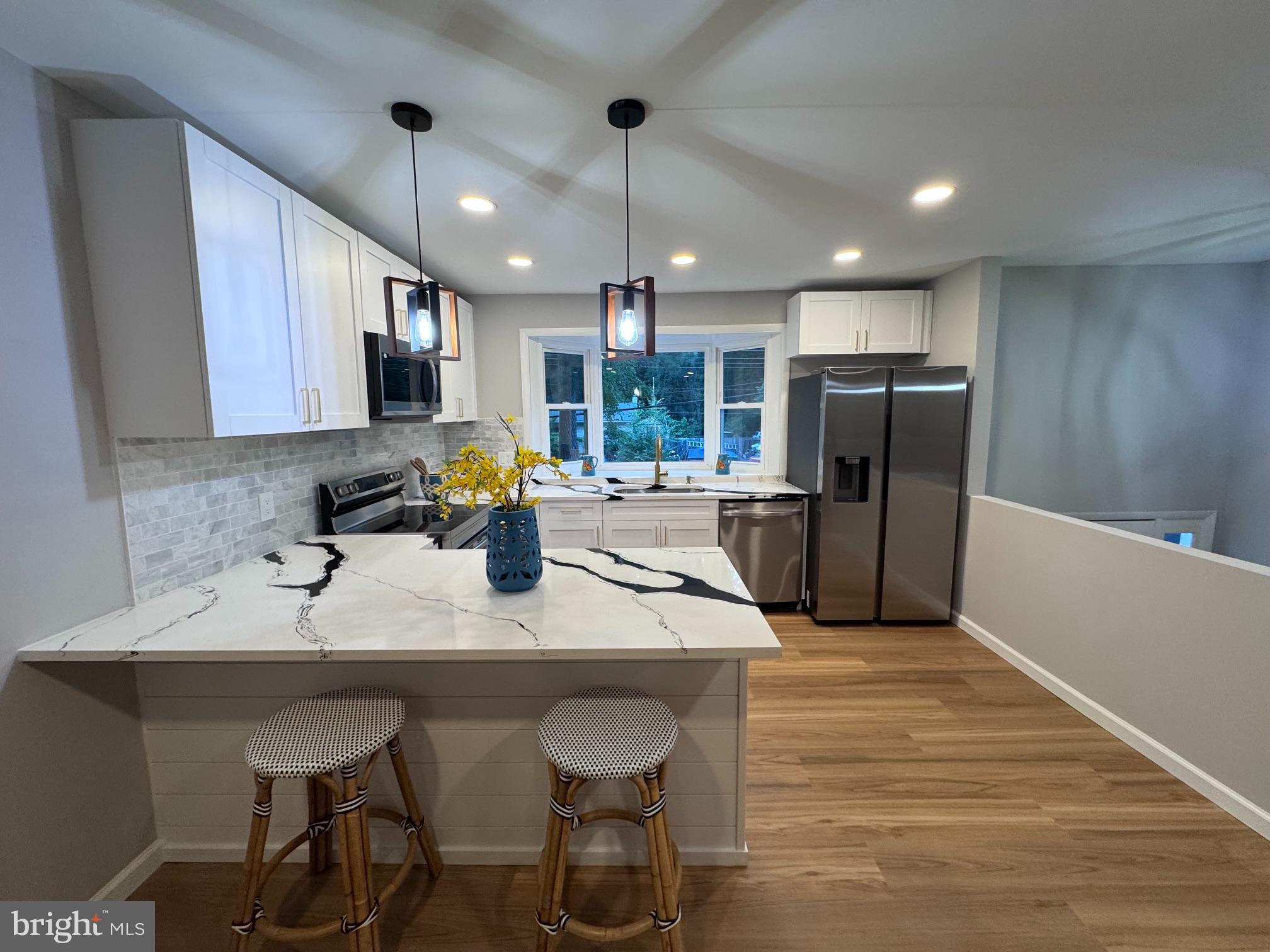 DRUM POINT - Residential