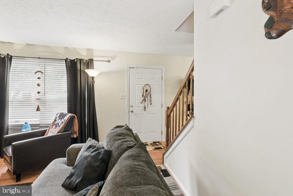RIVERSIDE - Residential