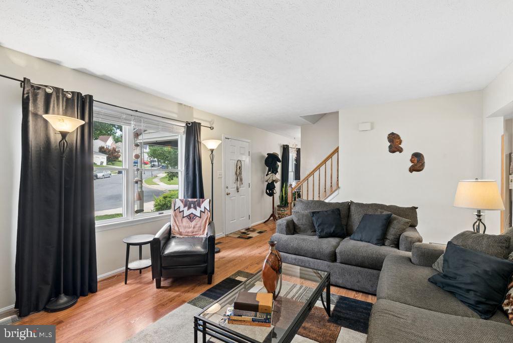 RIVERSIDE - Residential