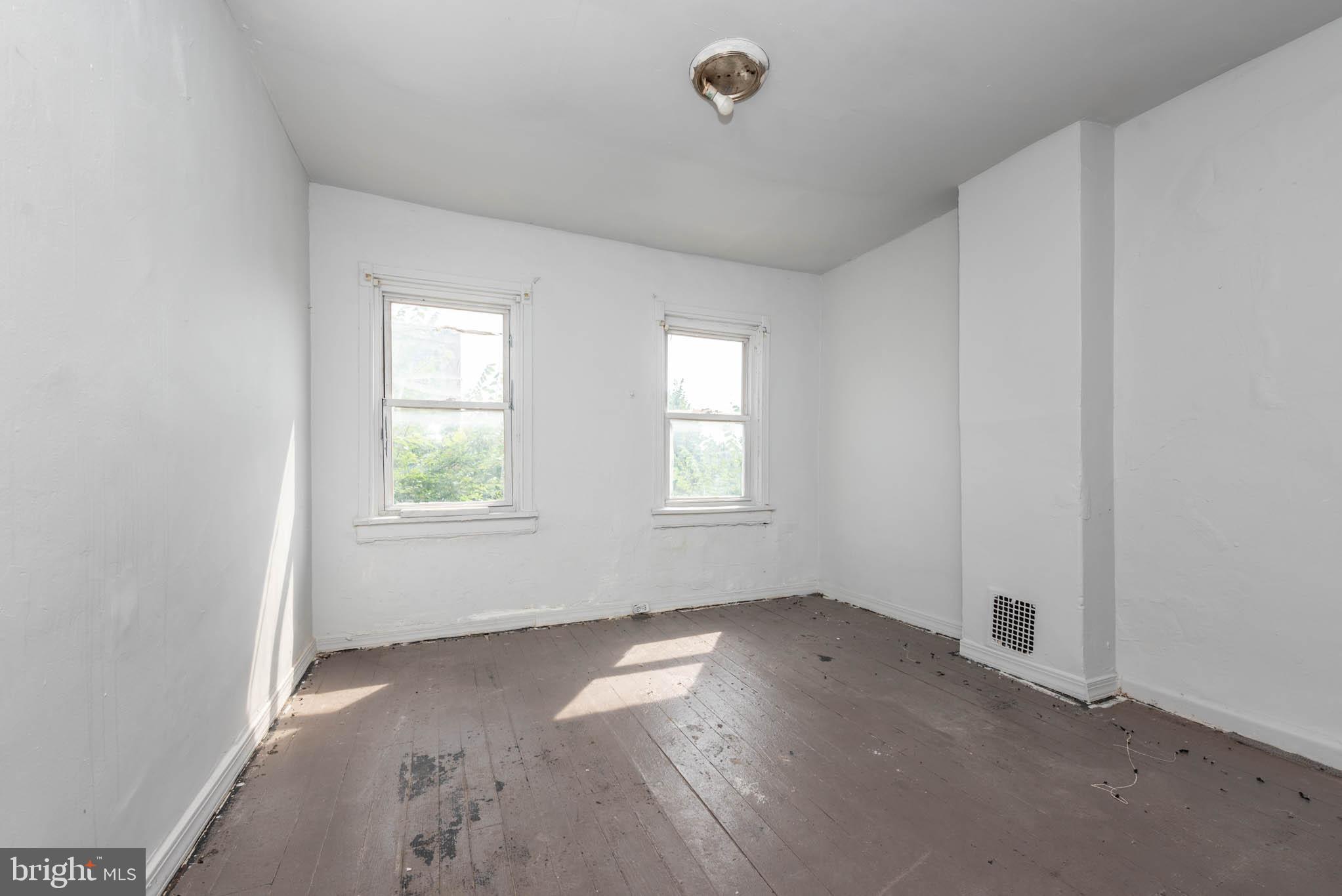 WEST BALTIMORE - Residential
