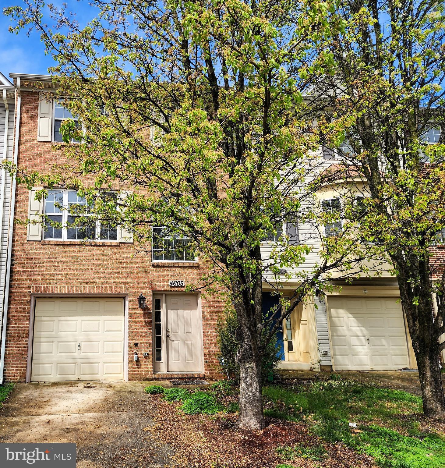 FOSTERS OVERLOOK PLAT 1> - Residential Lease