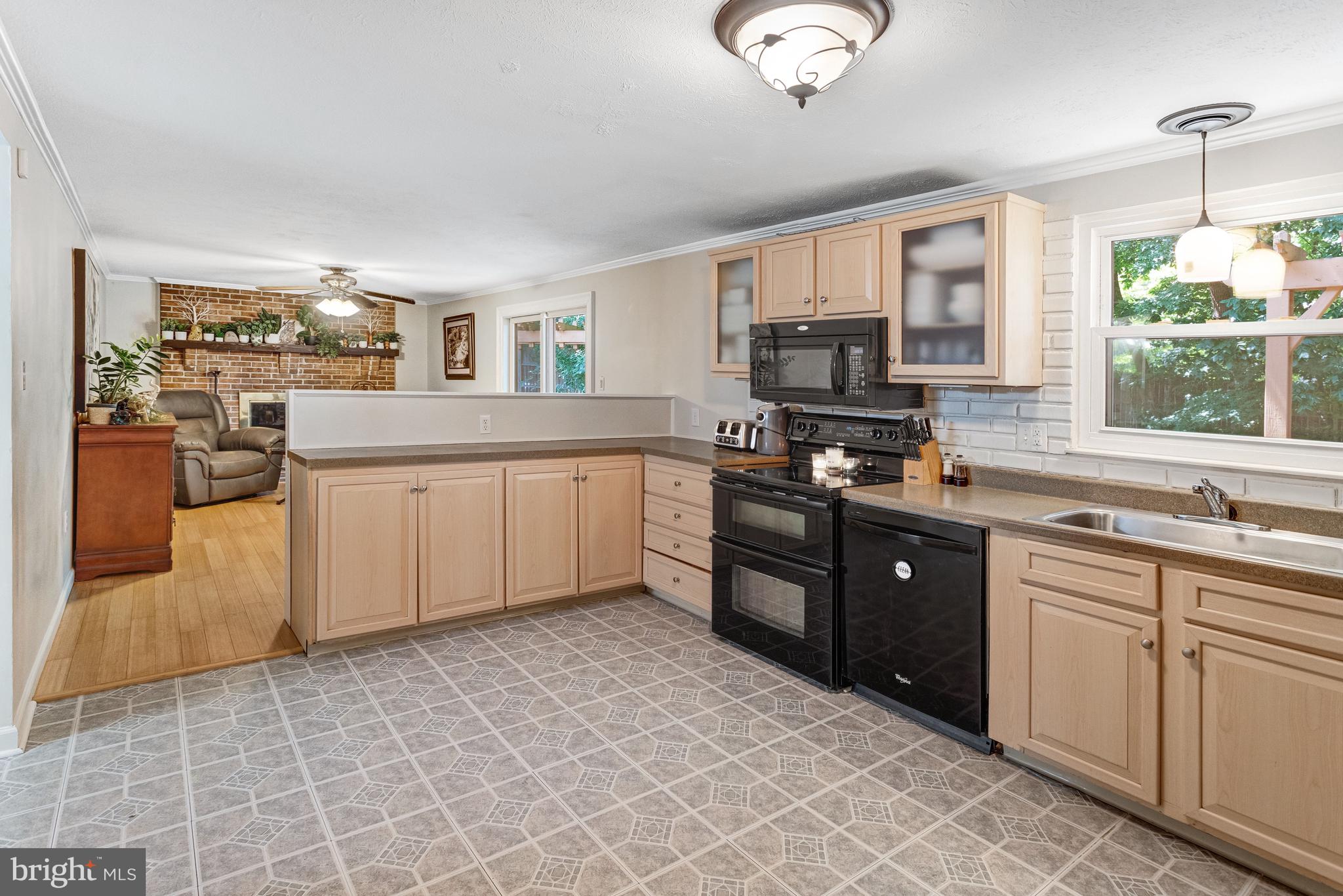 NEWPORT - Residential
