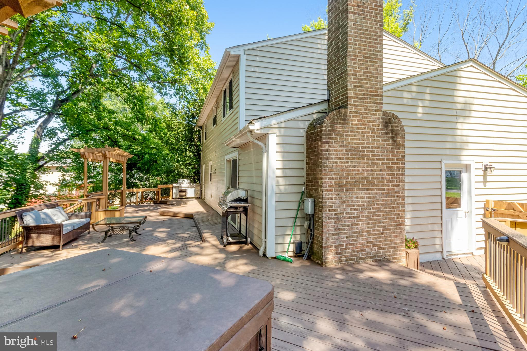 NEWPORT - Residential