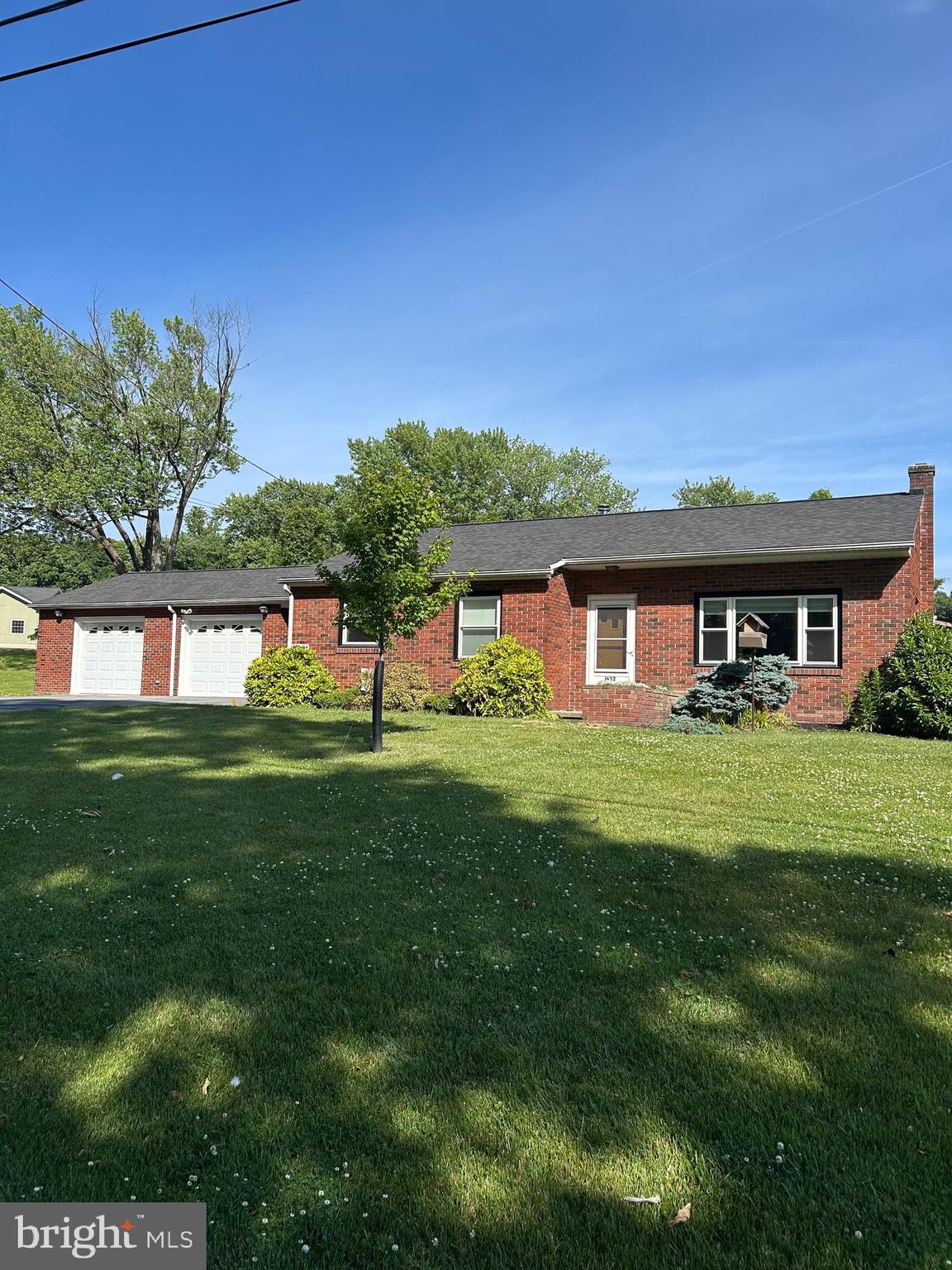 BRECKNOCK TOWNSHIP - Residential