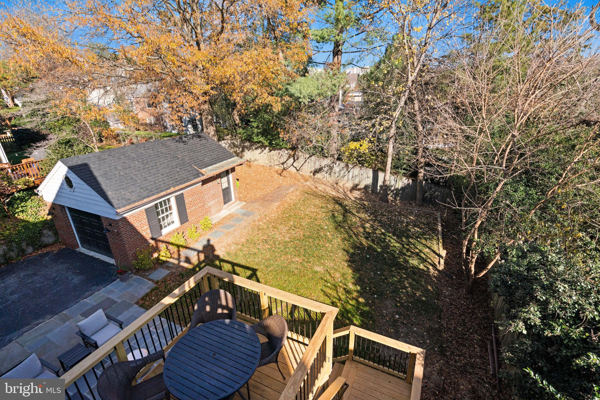 YORKTOWN VILLAGE - Residential