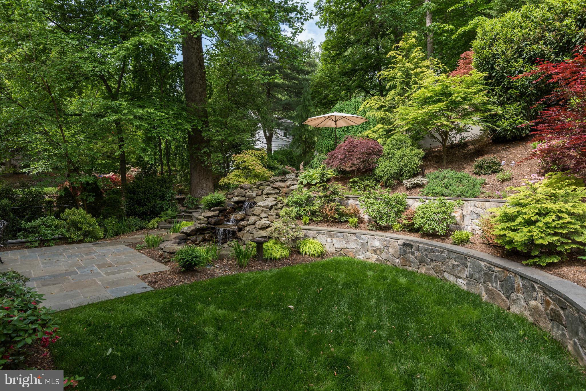 LEE HEIGHTS - Residential