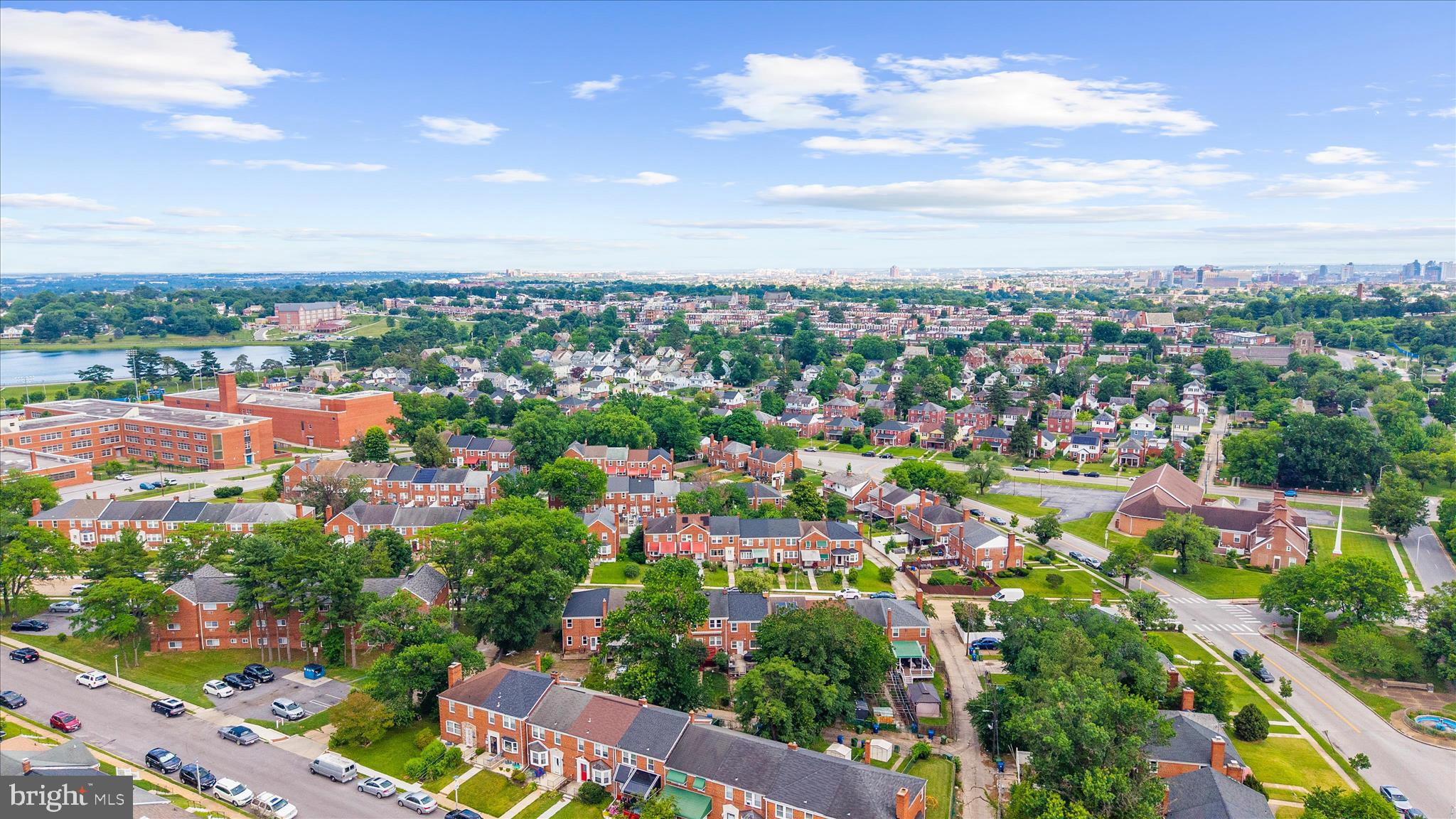 EDNOR GARDENS - LAKESIDE - Residential