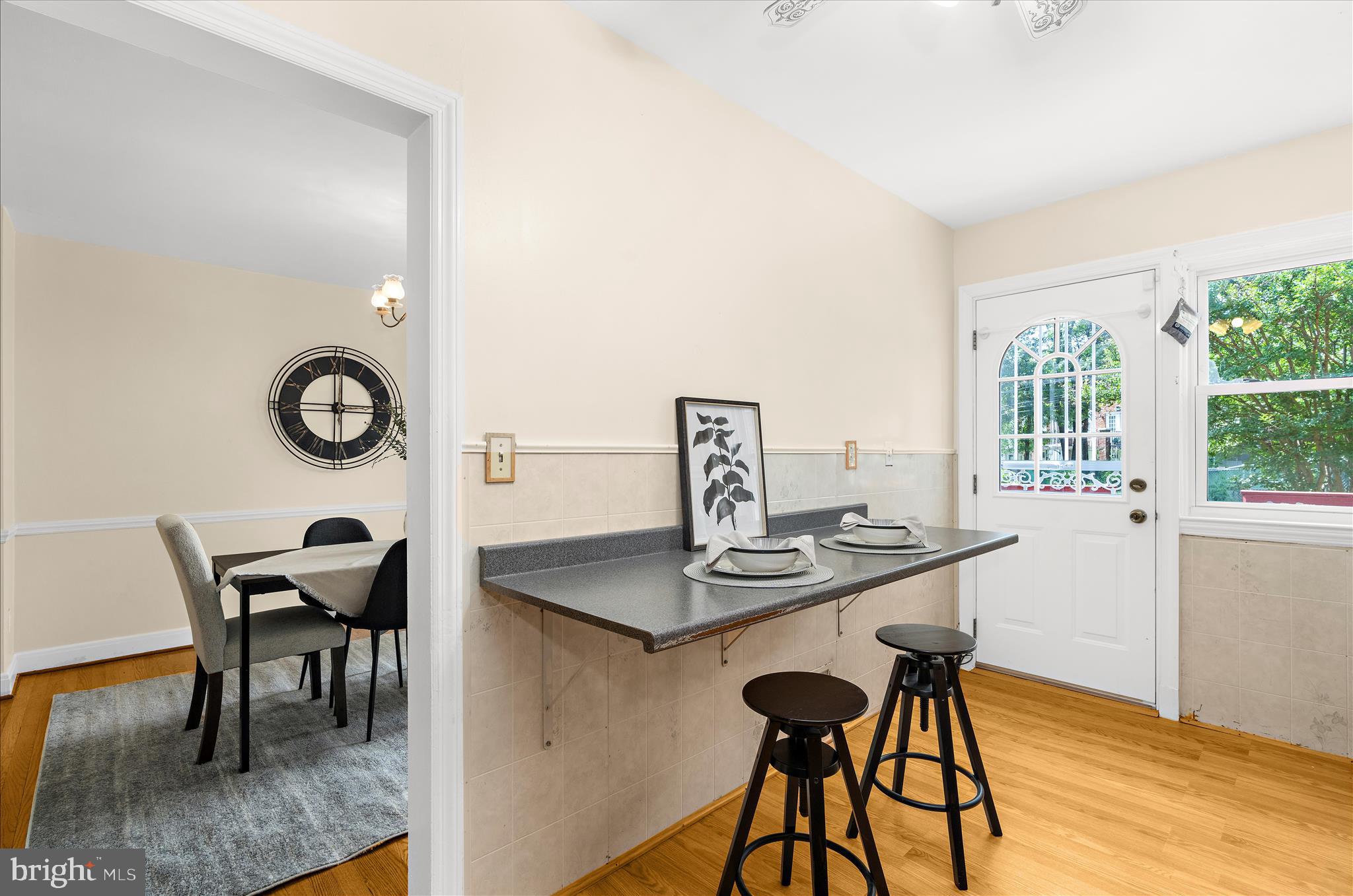 EDNOR GARDENS - LAKESIDE - Residential