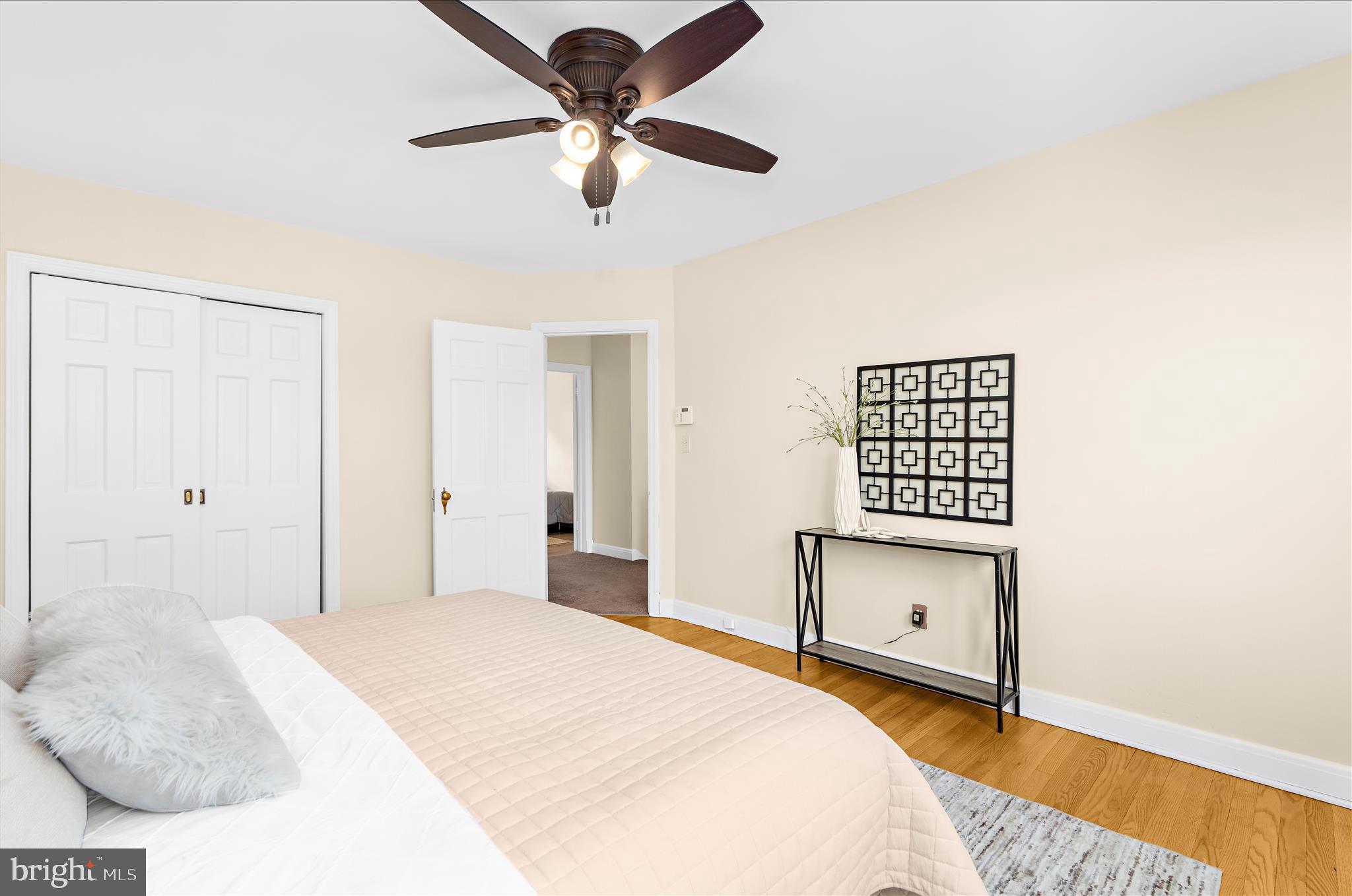 EDNOR GARDENS - LAKESIDE - Residential
