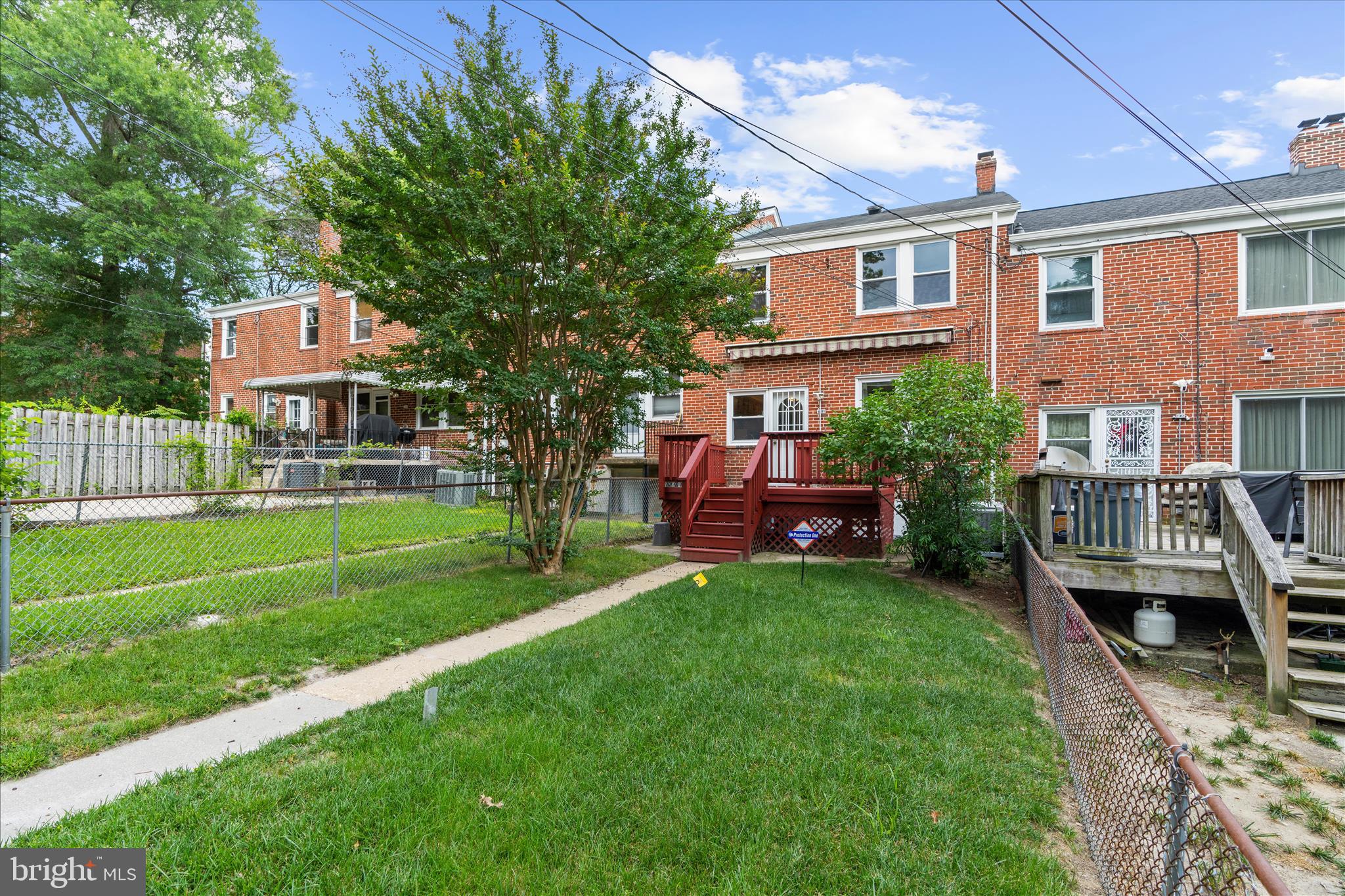 EDNOR GARDENS - LAKESIDE - Residential