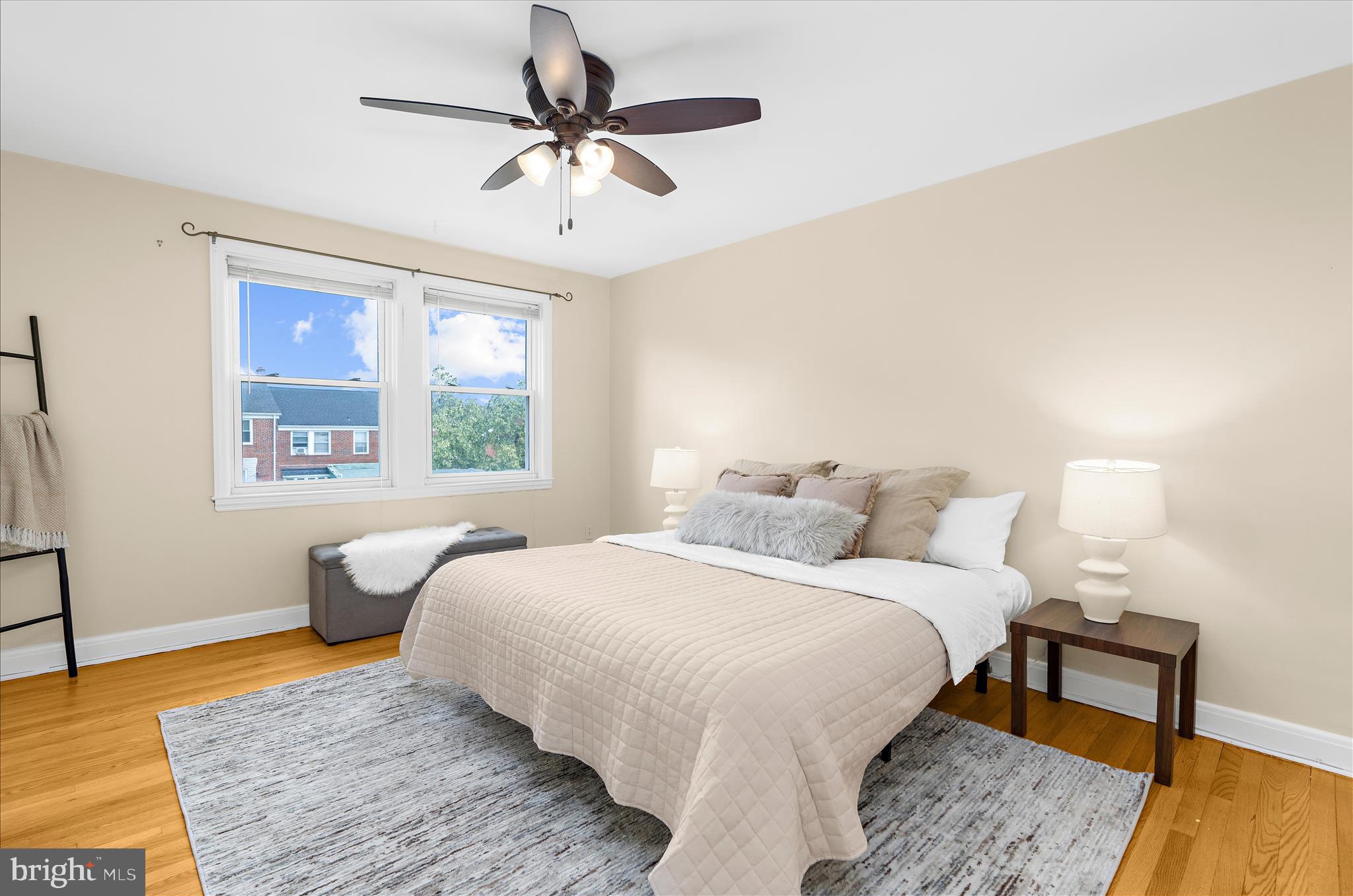 EDNOR GARDENS - LAKESIDE - Residential