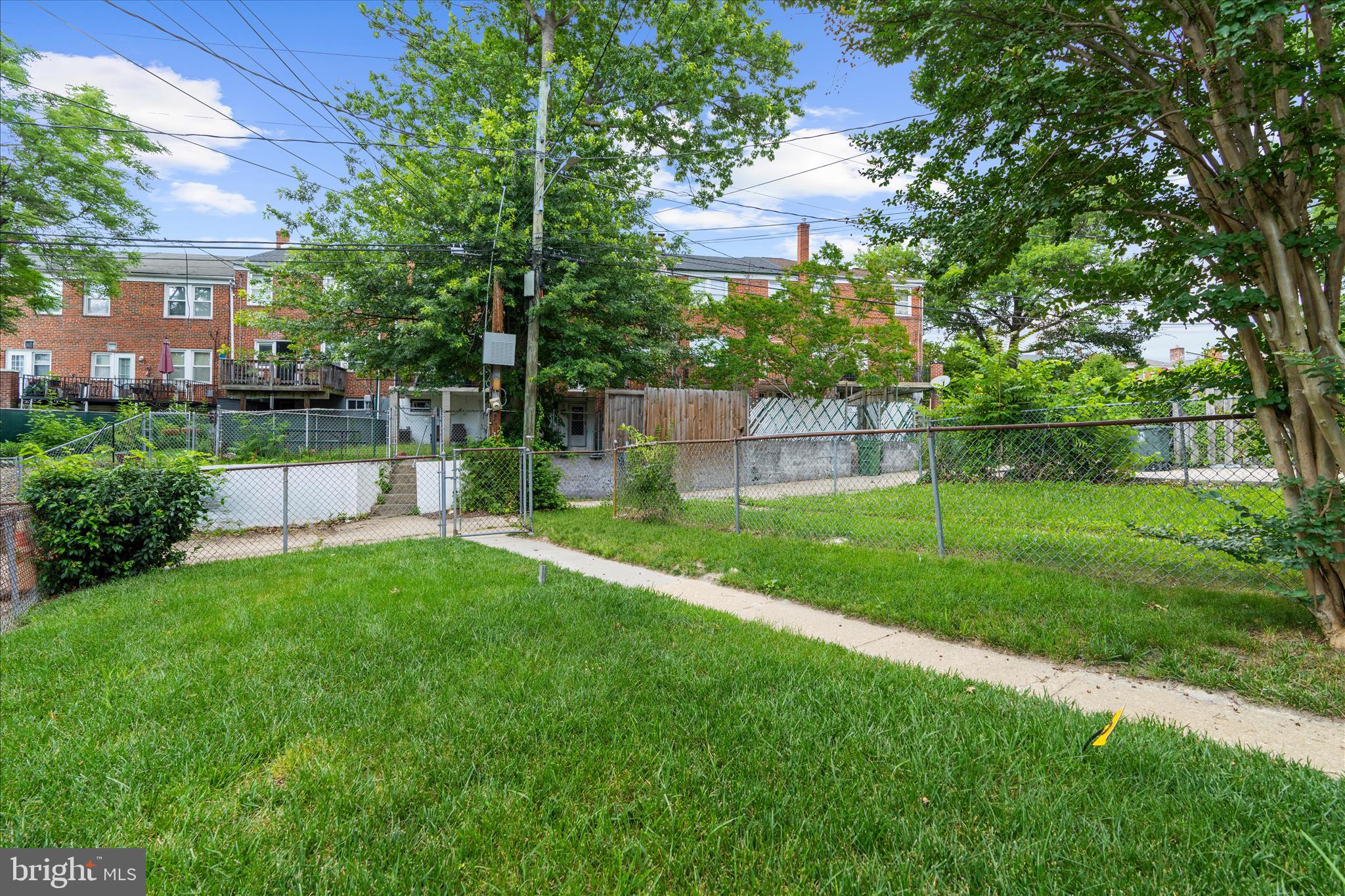 EDNOR GARDENS - LAKESIDE - Residential
