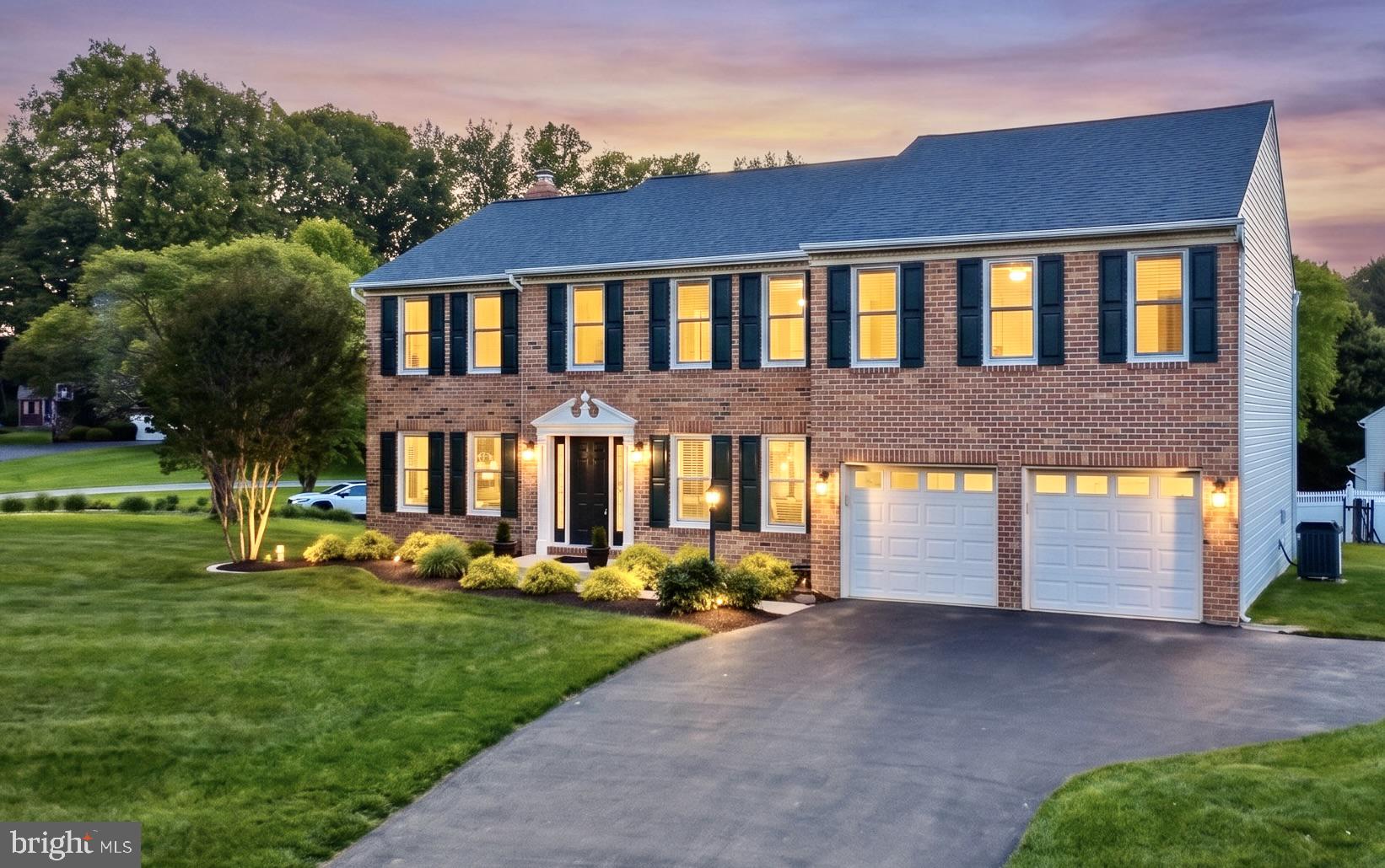 BRAMPTON HILLS - Residential