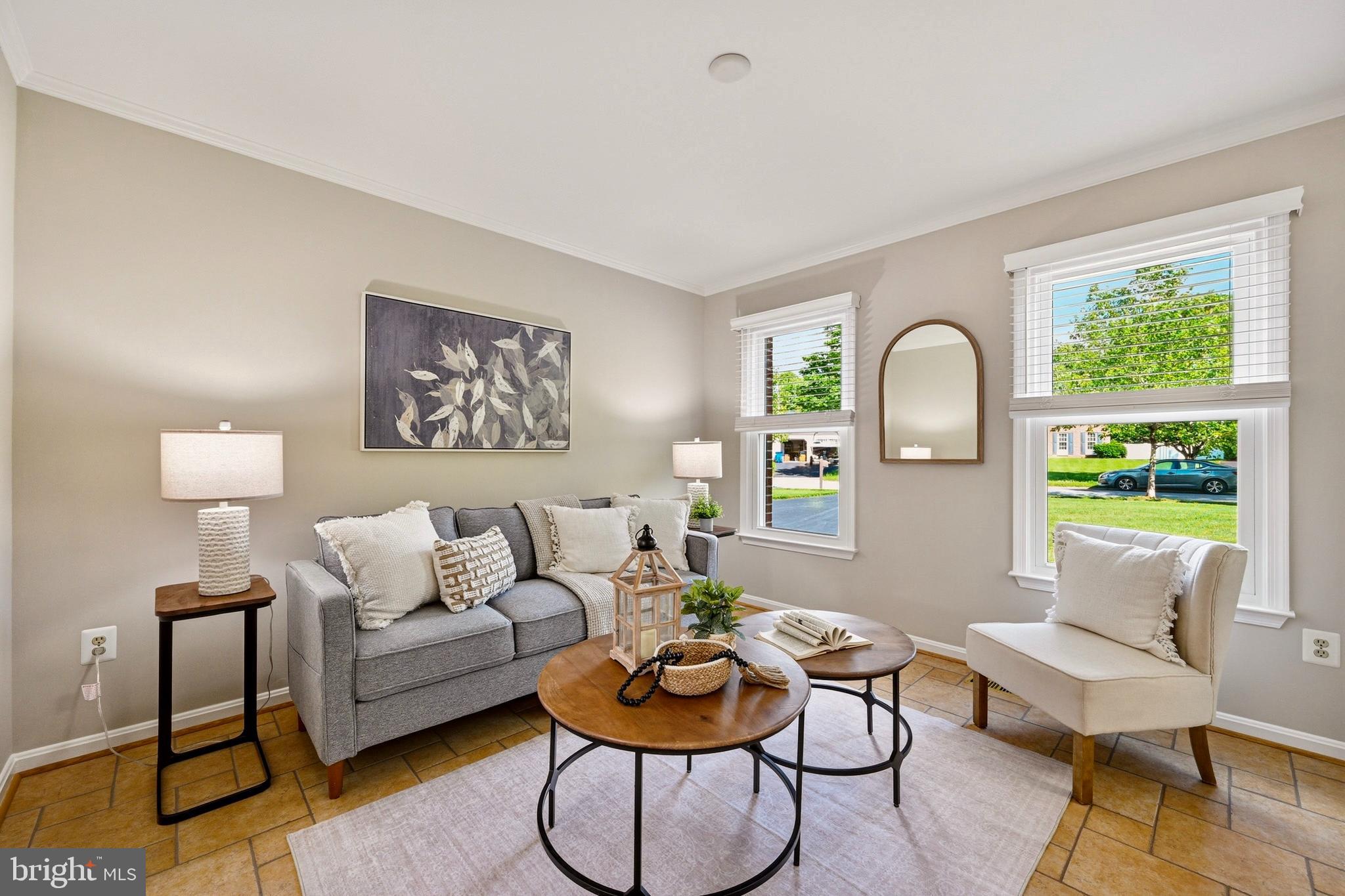 BRAMPTON HILLS - Residential